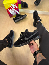 Nike SB Dunk Low - Preto