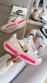 Nike Air Vomero - Branco/Pink