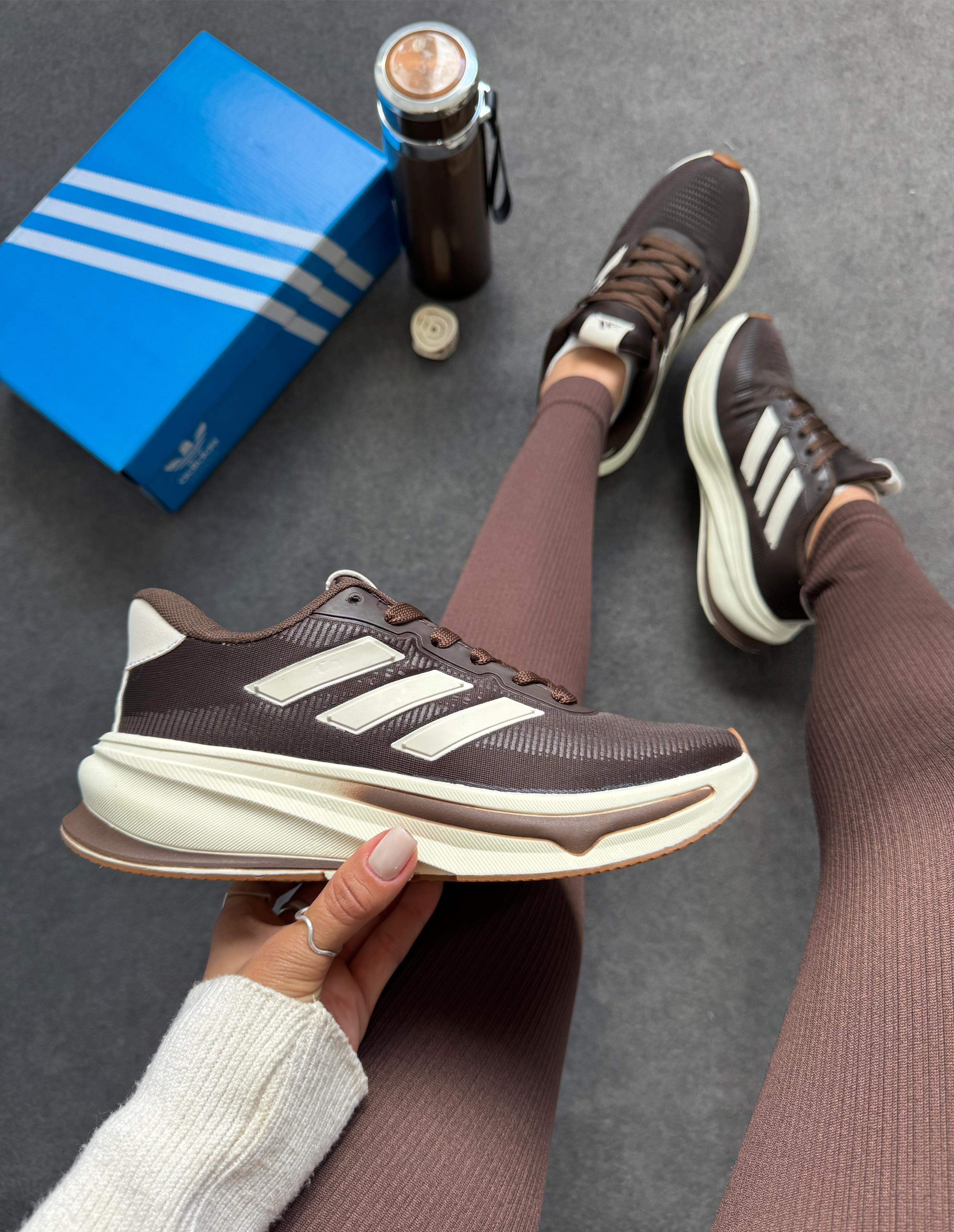 Adidas Supernova - Café