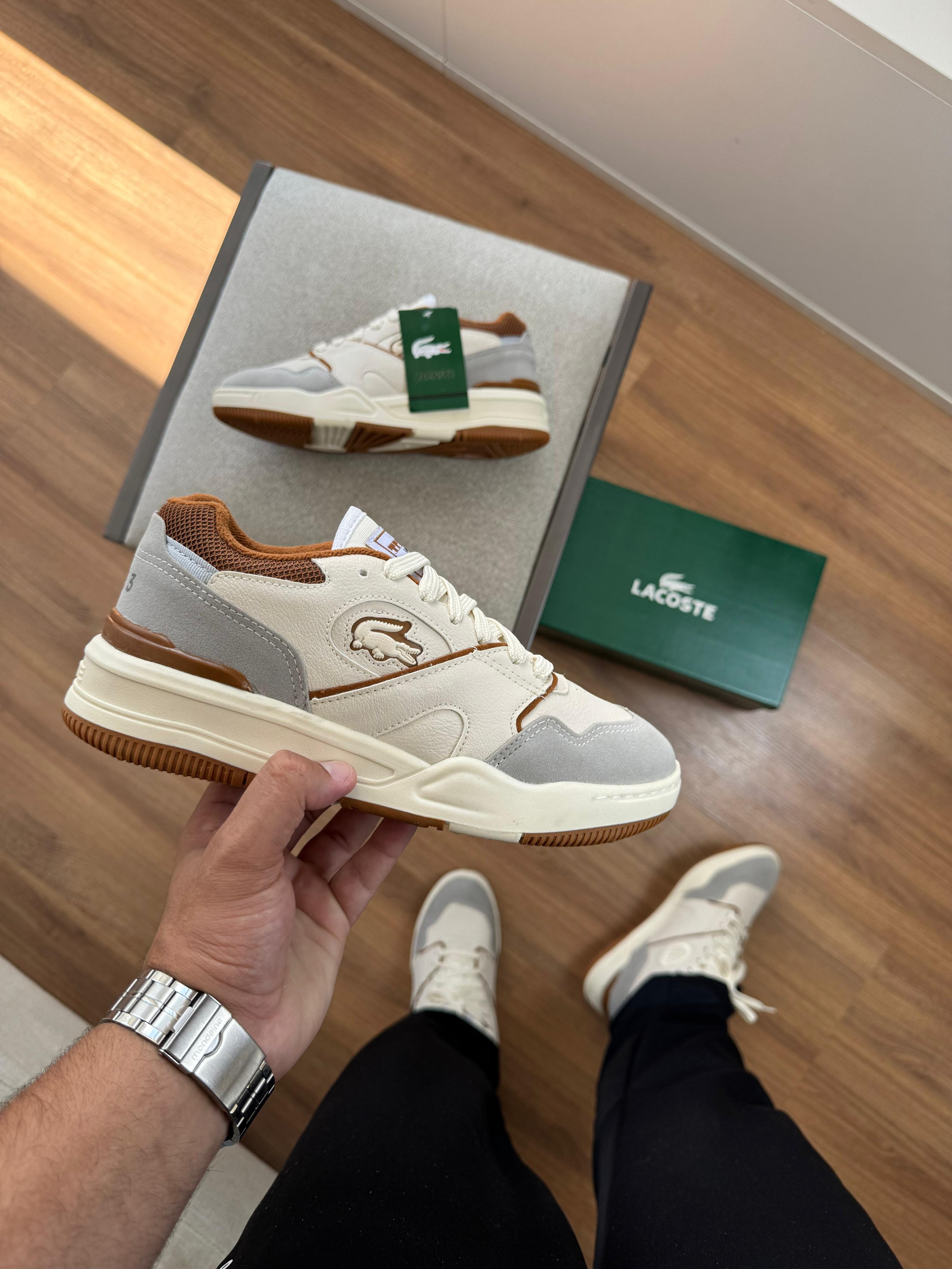 Lacoste Tenning 1933 - Off White/Caramelo