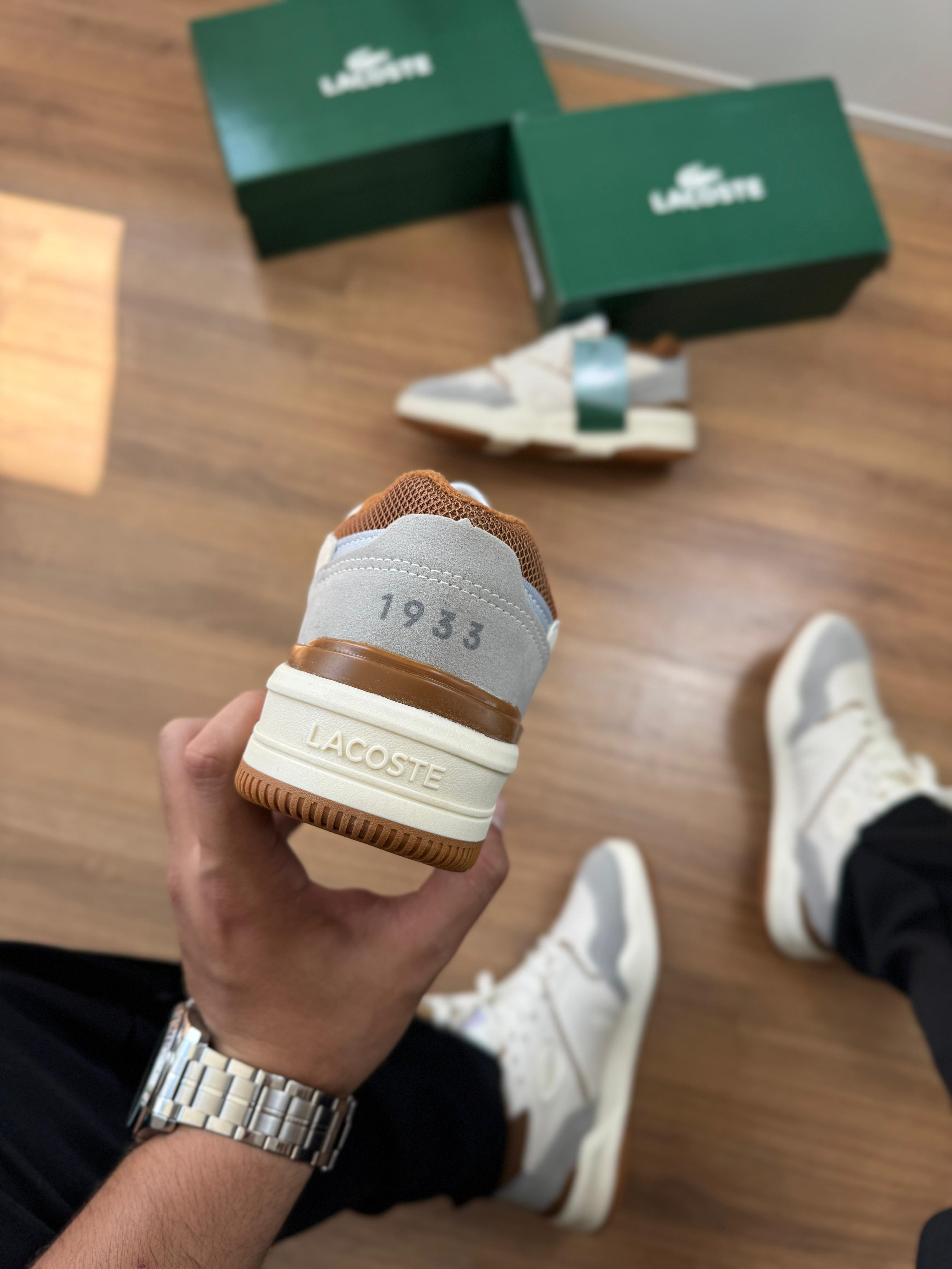 Lacoste Tenning 1933 - Off White/Caramelo