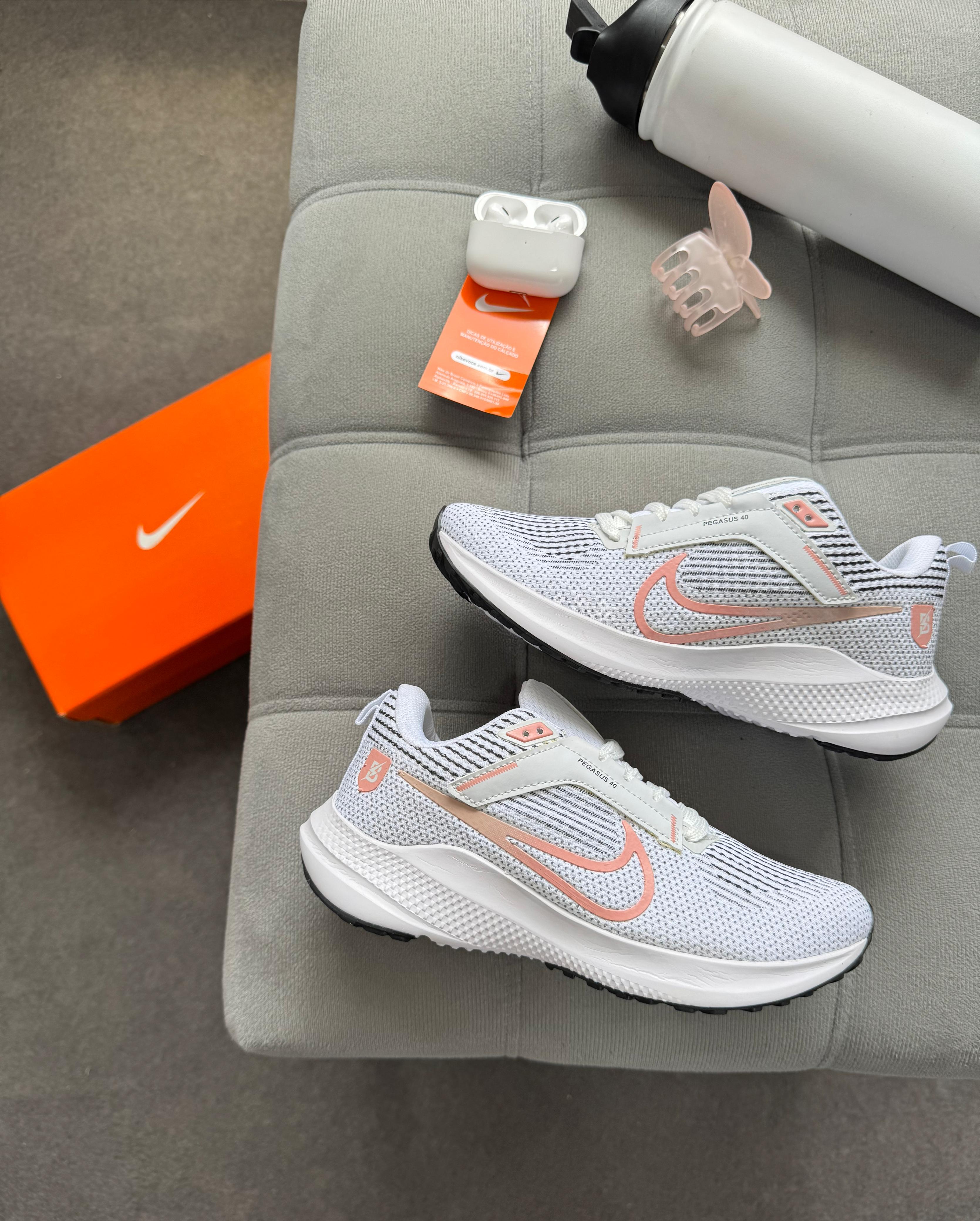 Nike Pegasus 40 EVA - Branco/Nude
