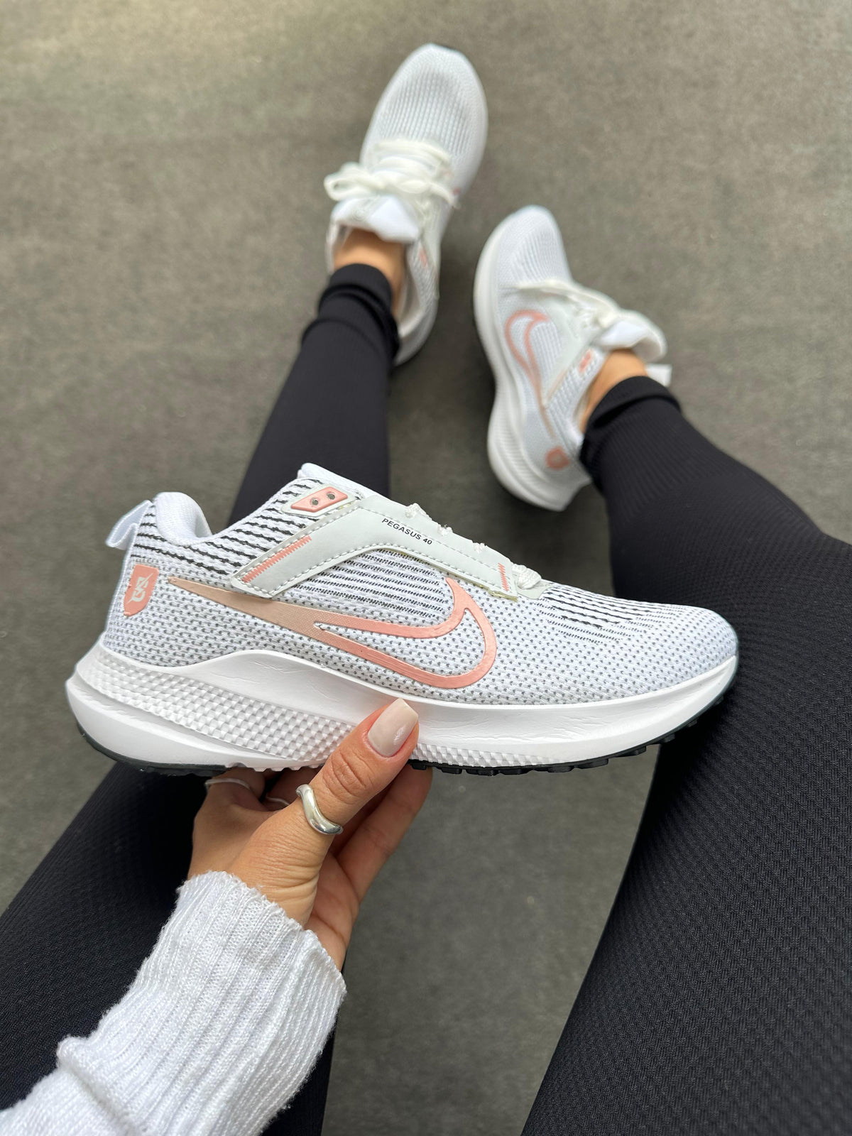 Nike Pegasus 40 EVA - Branco/Nude