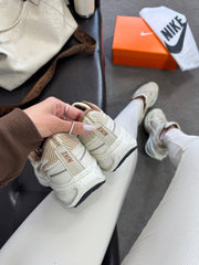 Nike Air Zoom Pegasus 41 - Off White/Caramelo