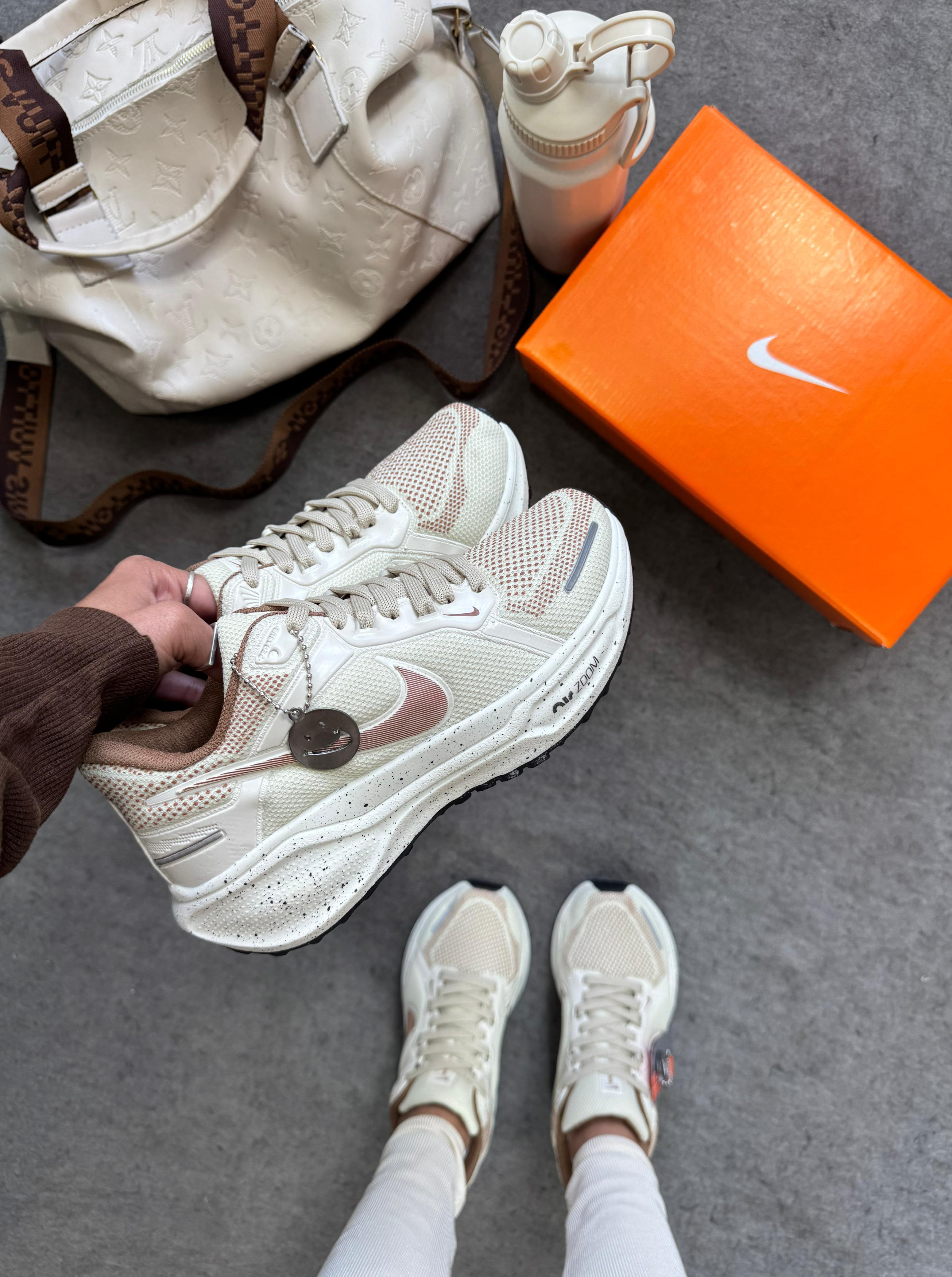 Nike Air Zoom Pegasus 41 - Off White/Caramelo