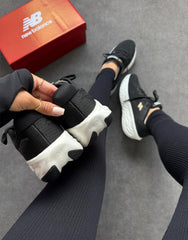 New Balance 1080 - Preto/Dourado