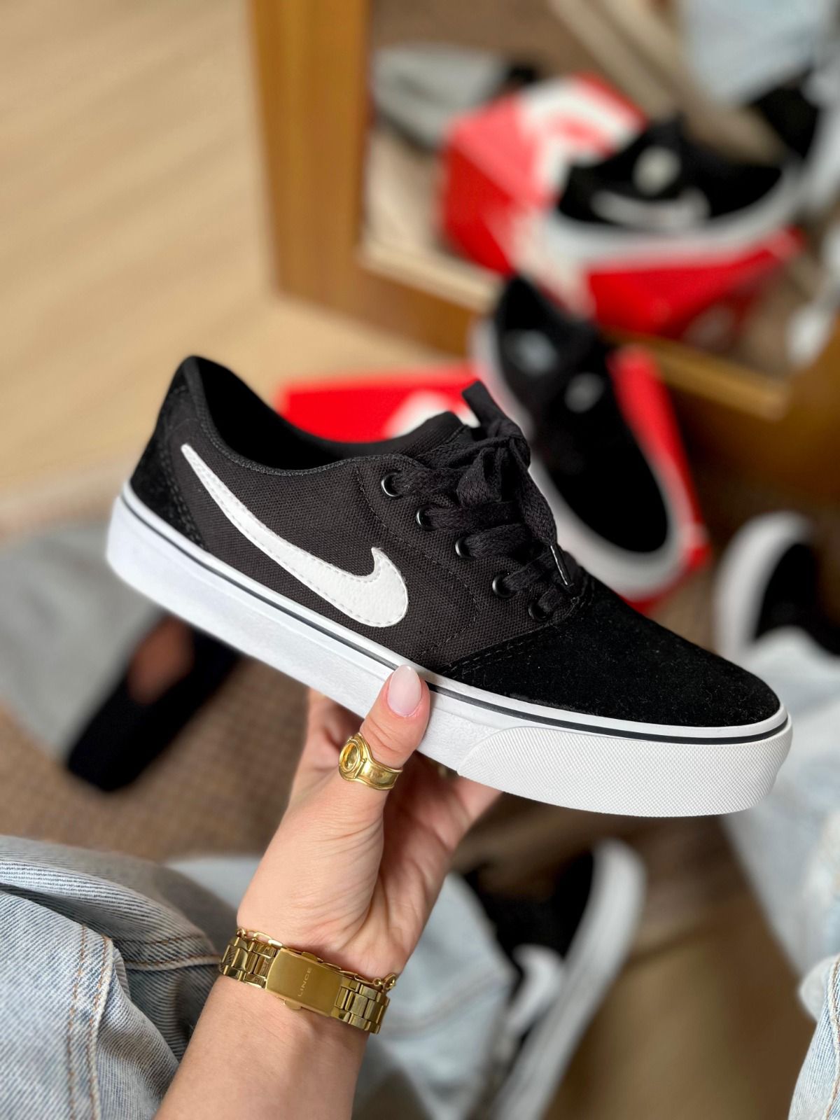 Nike SB - Preto/Branco