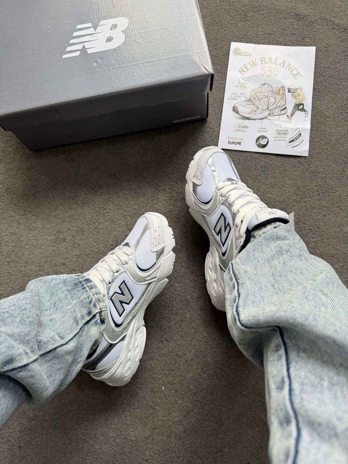 New Balance 530 - Branco/Marinho