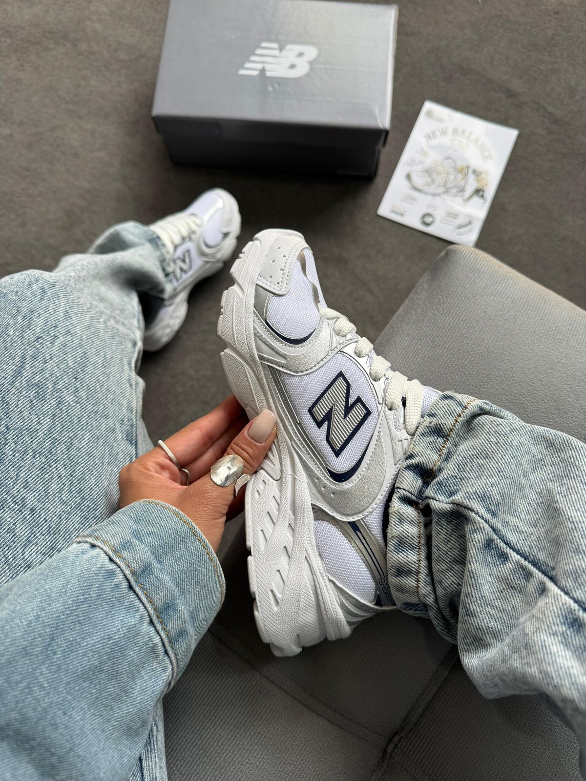 New Balance 530 - Branco/Marinho