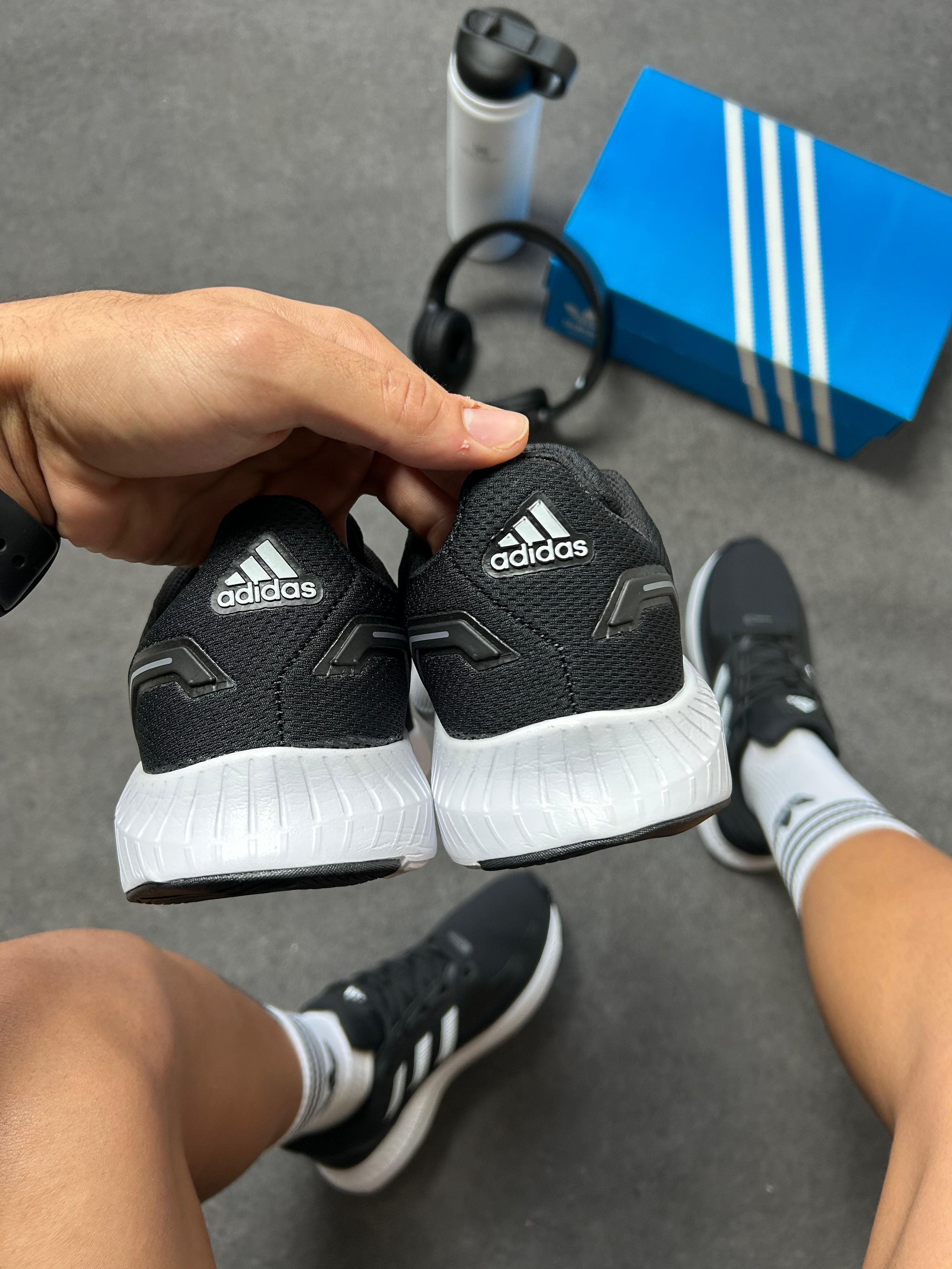 Adidas Run Falcon - Preto/Branco