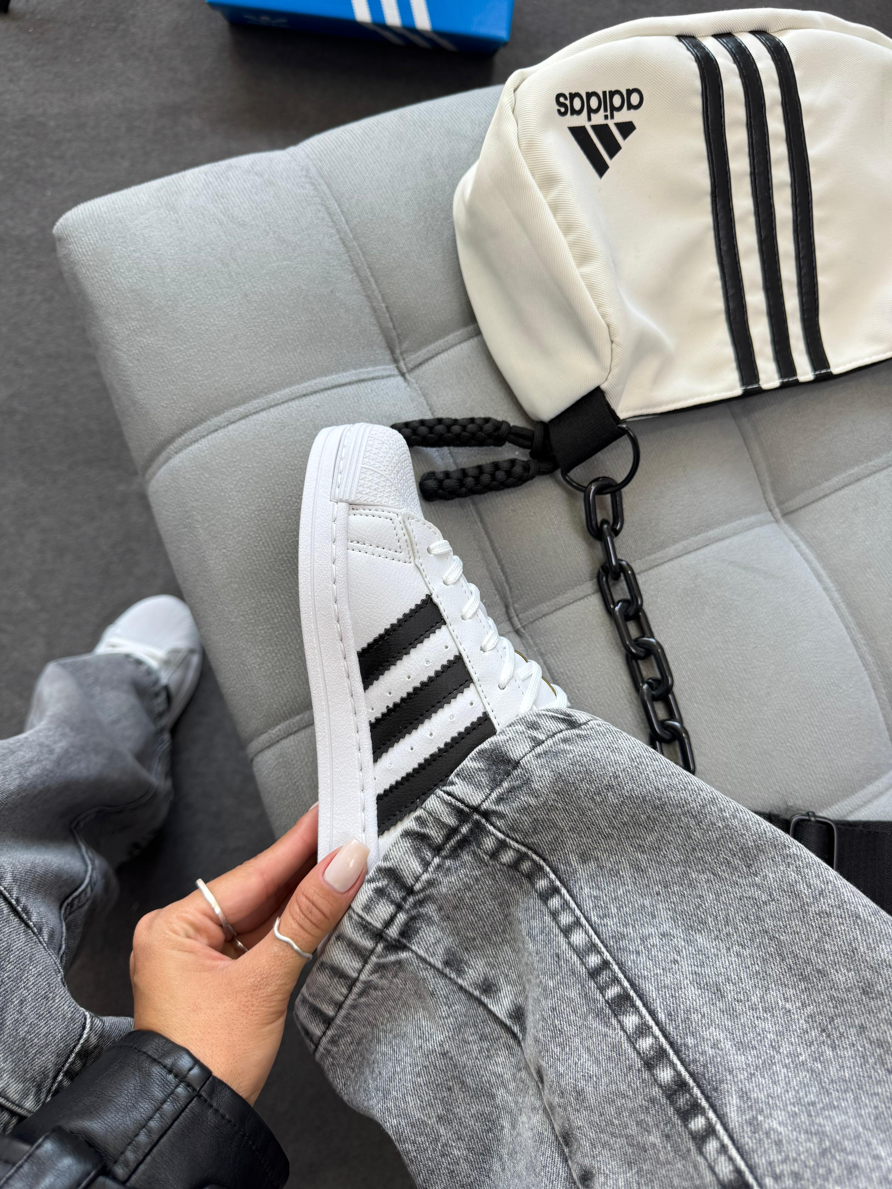 Adidas Superstar - Branco/Preto