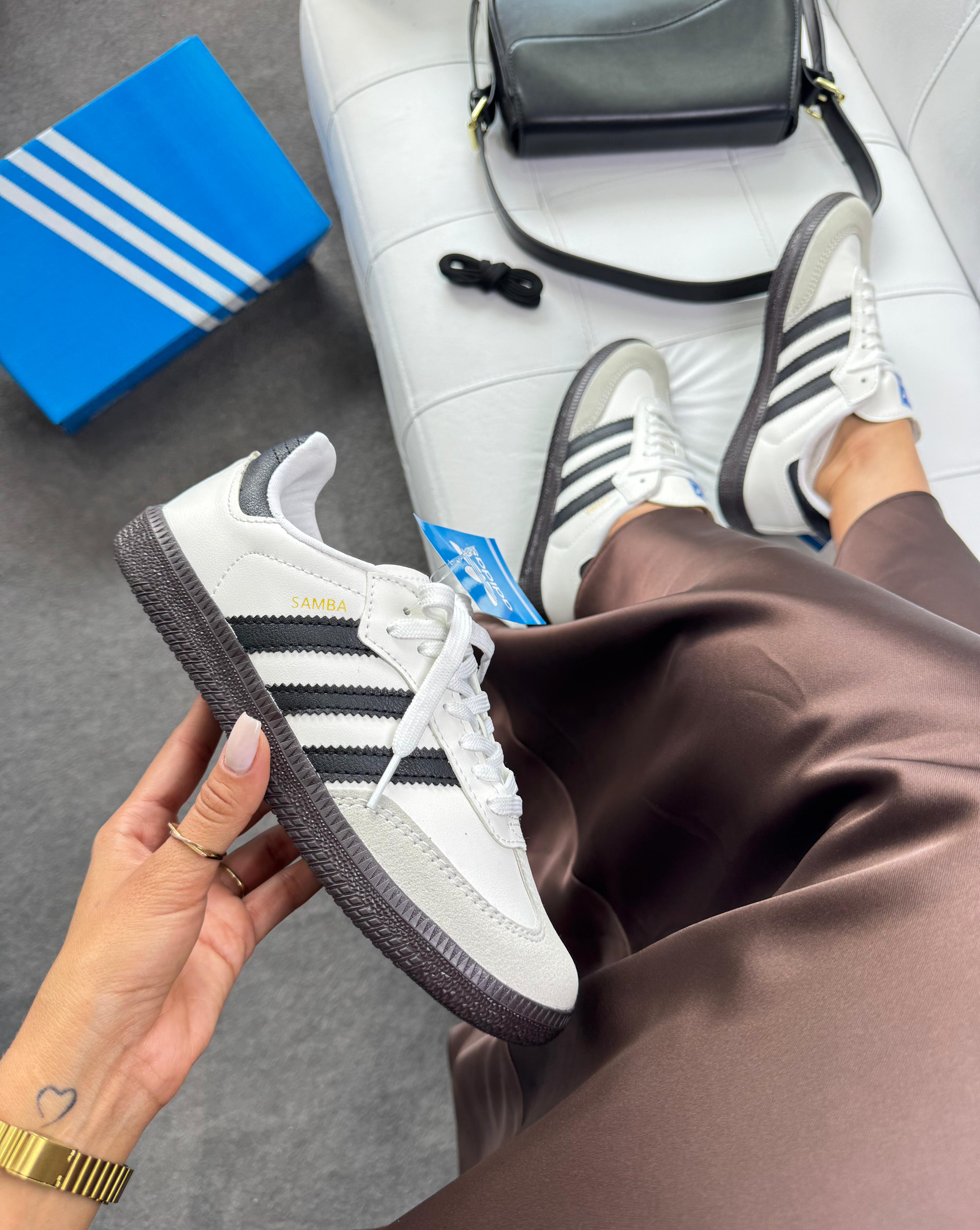 Adidas Samba OG - Branco/Preto