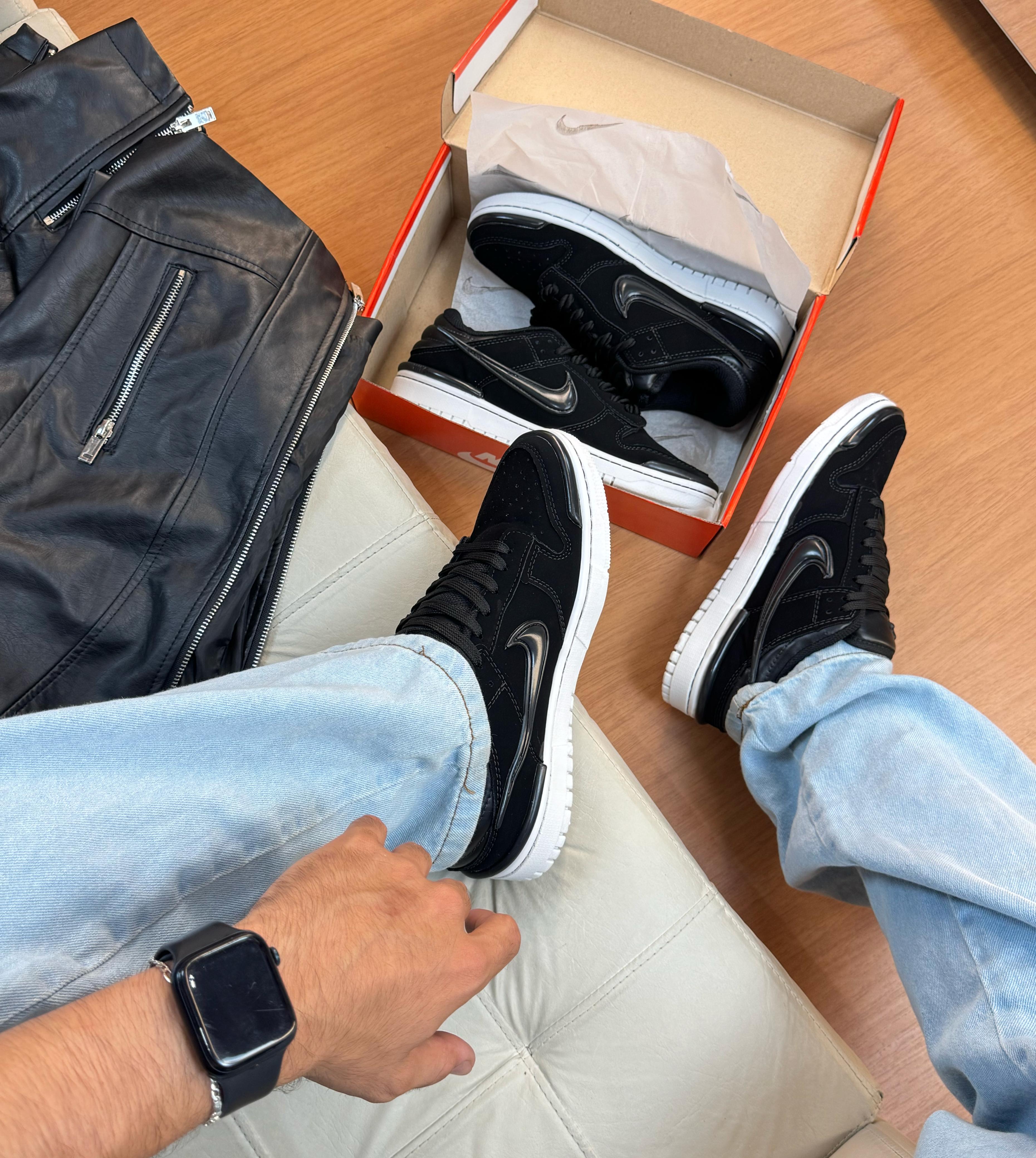 Nike SB Dunk Low Twist