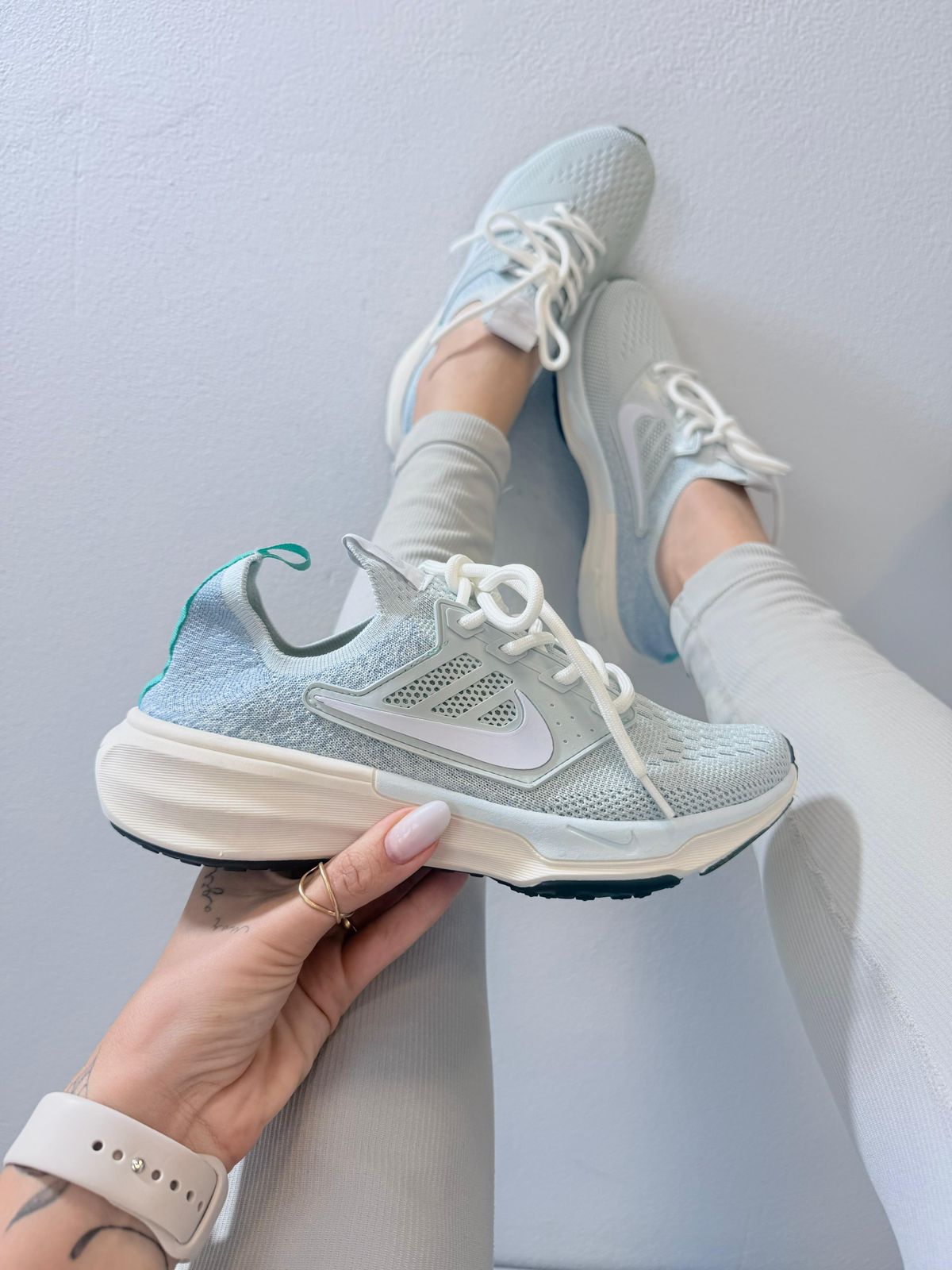 Nike Knit B3 - Azul Bebê