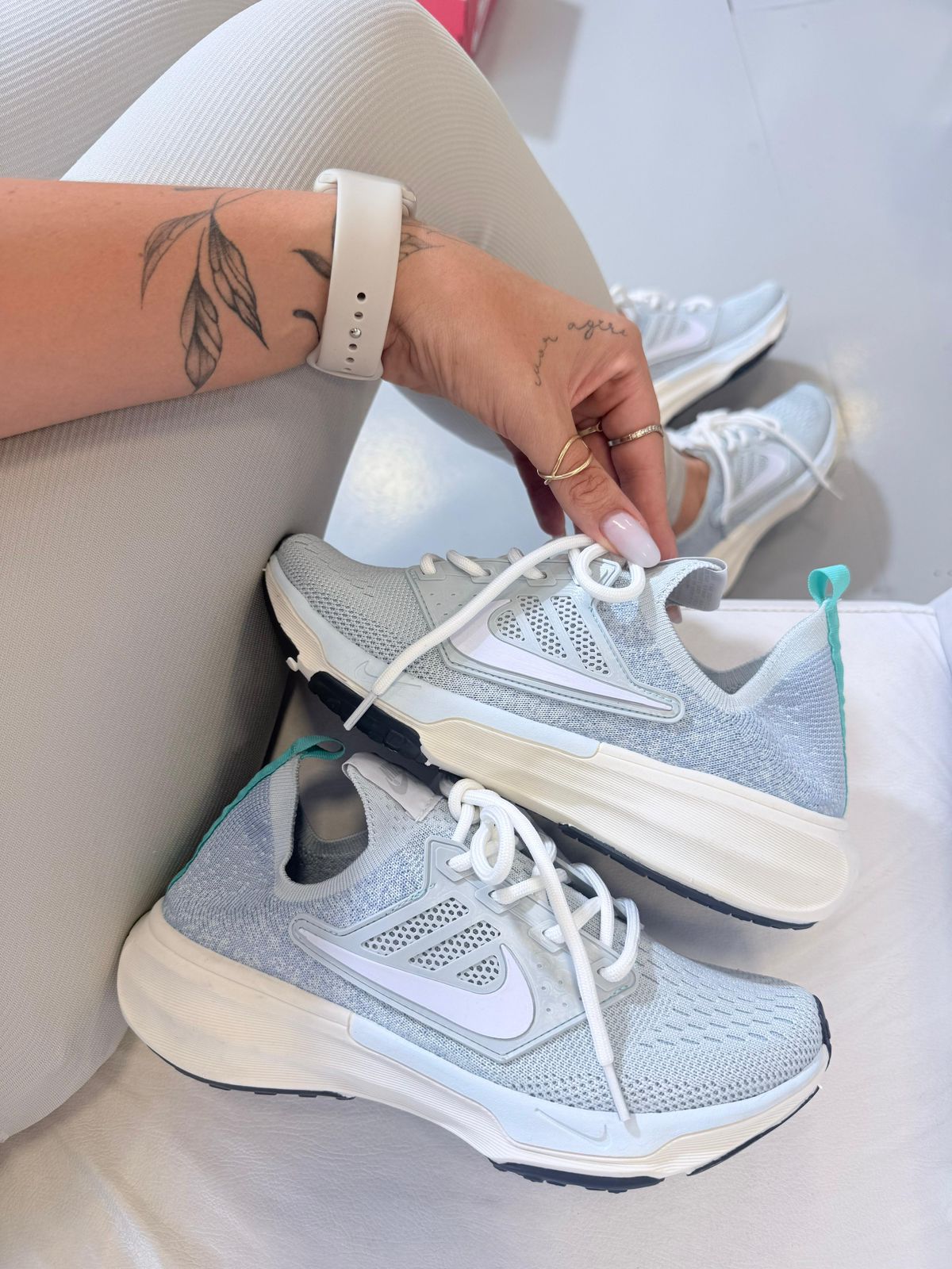 Nike Knit B3 - Azul Bebê