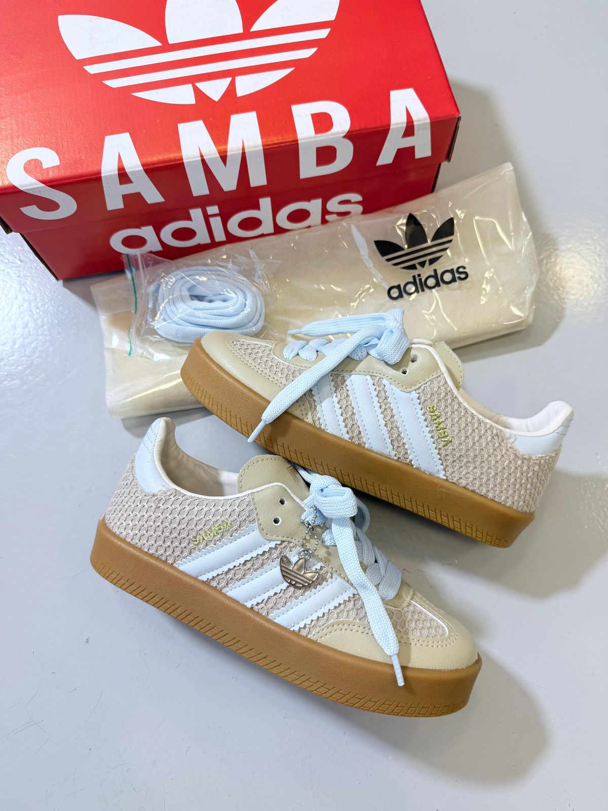 Adidas Sambae Tricô - Azul Bebê/Champanhe