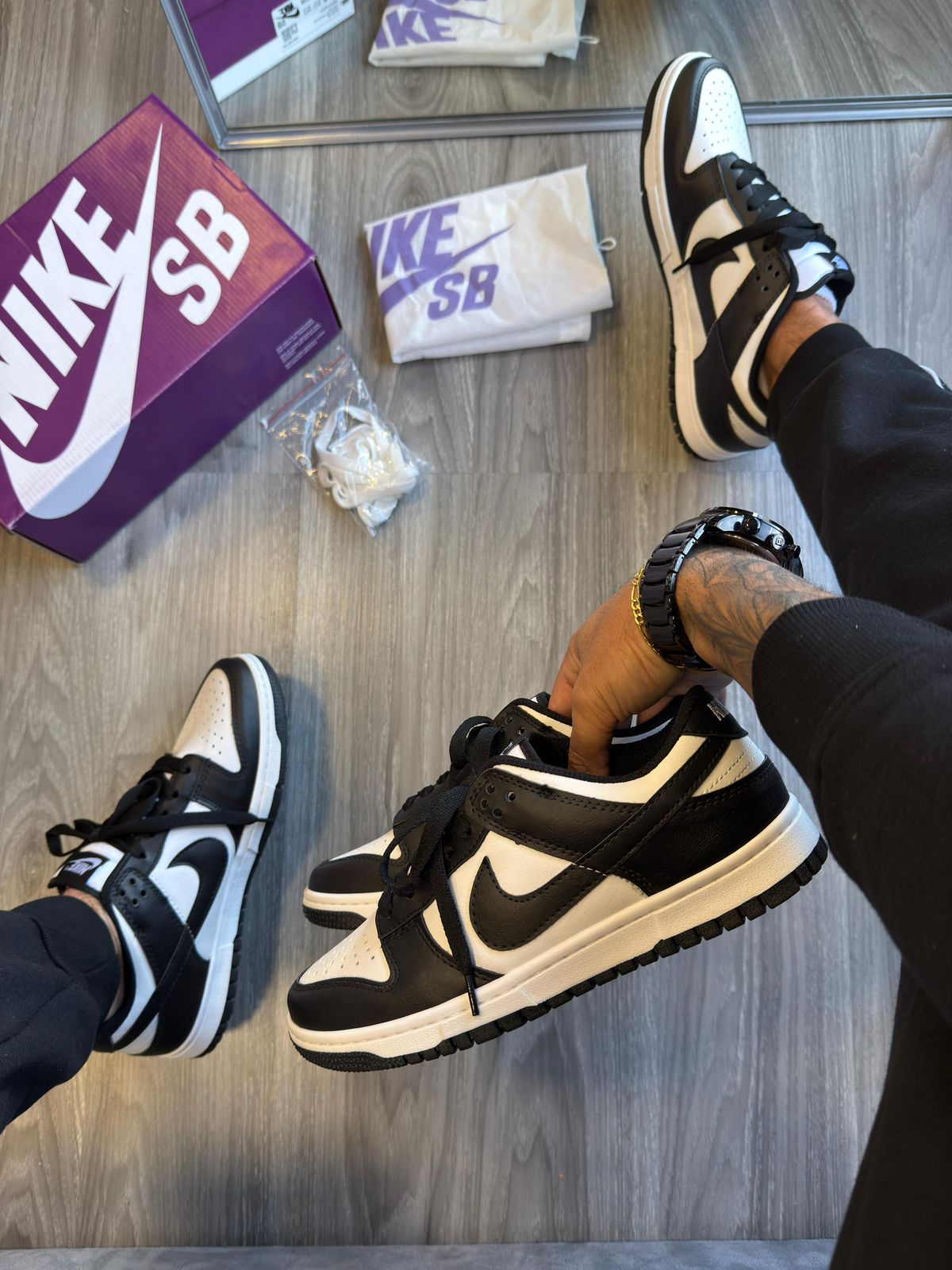 Nike SB Dunk Low - Panda