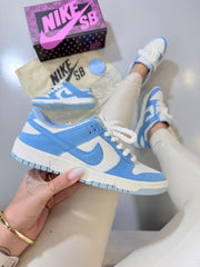 Nike SB Dunk Low - Branco/Celeste