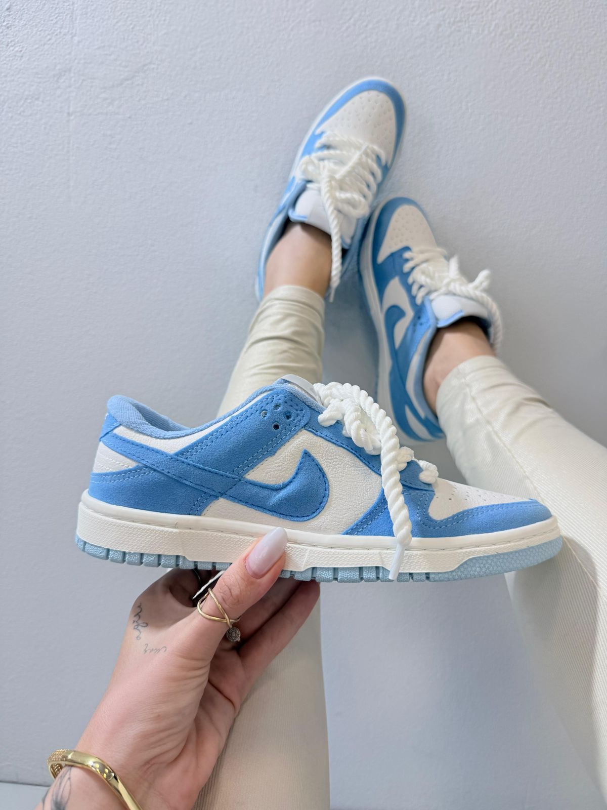 Nike SB Dunk Low - Branco/Celeste