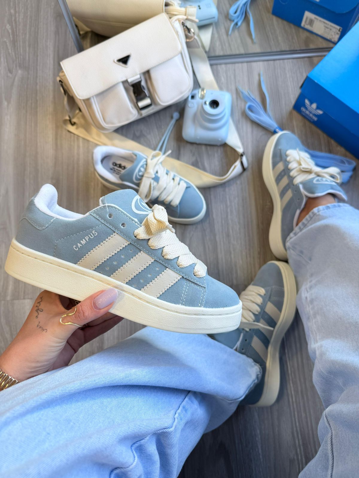 Adidas Campus 00s - Azul Bebê