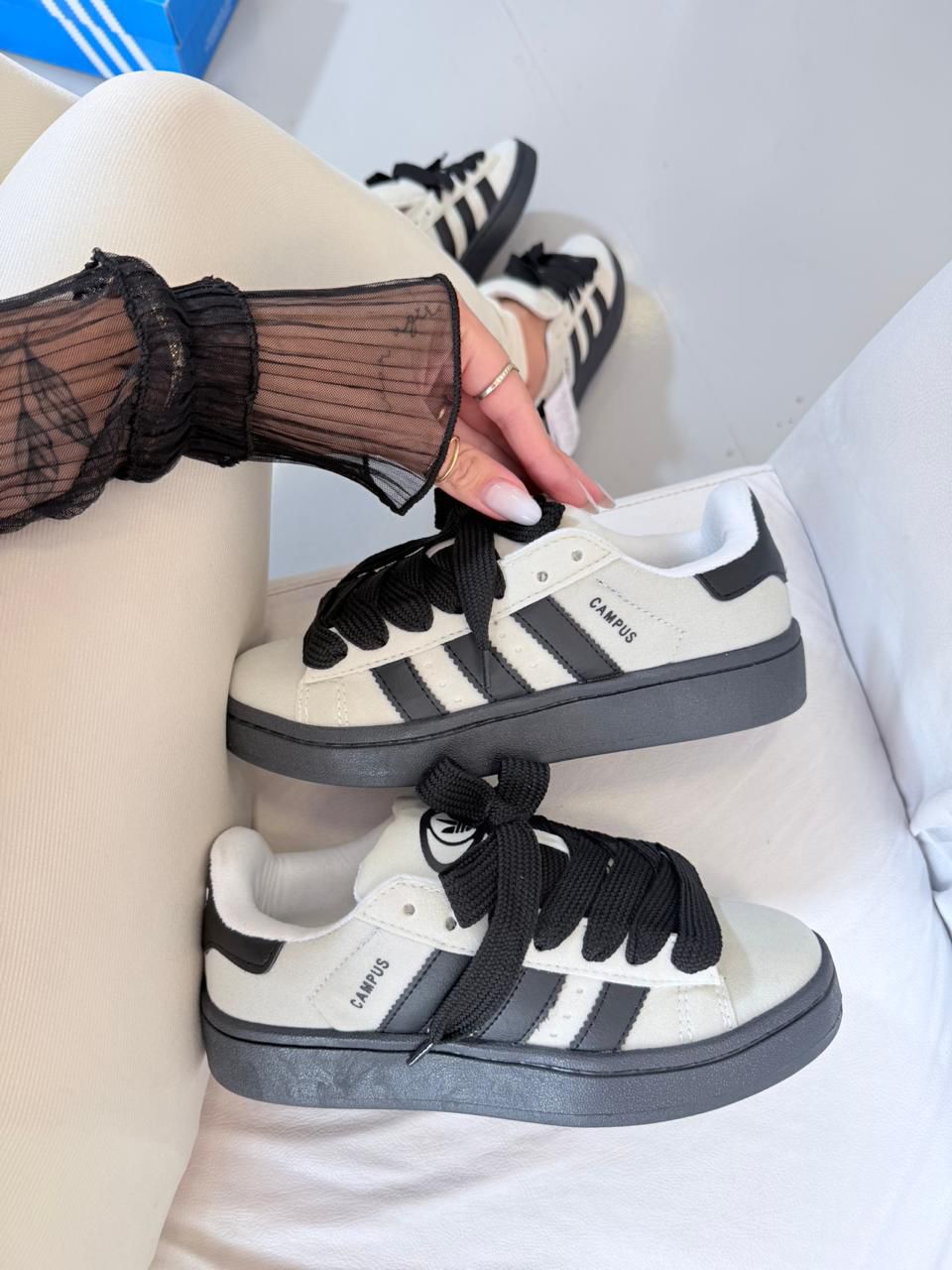 Adidas Campus 00s - Off White/Preto