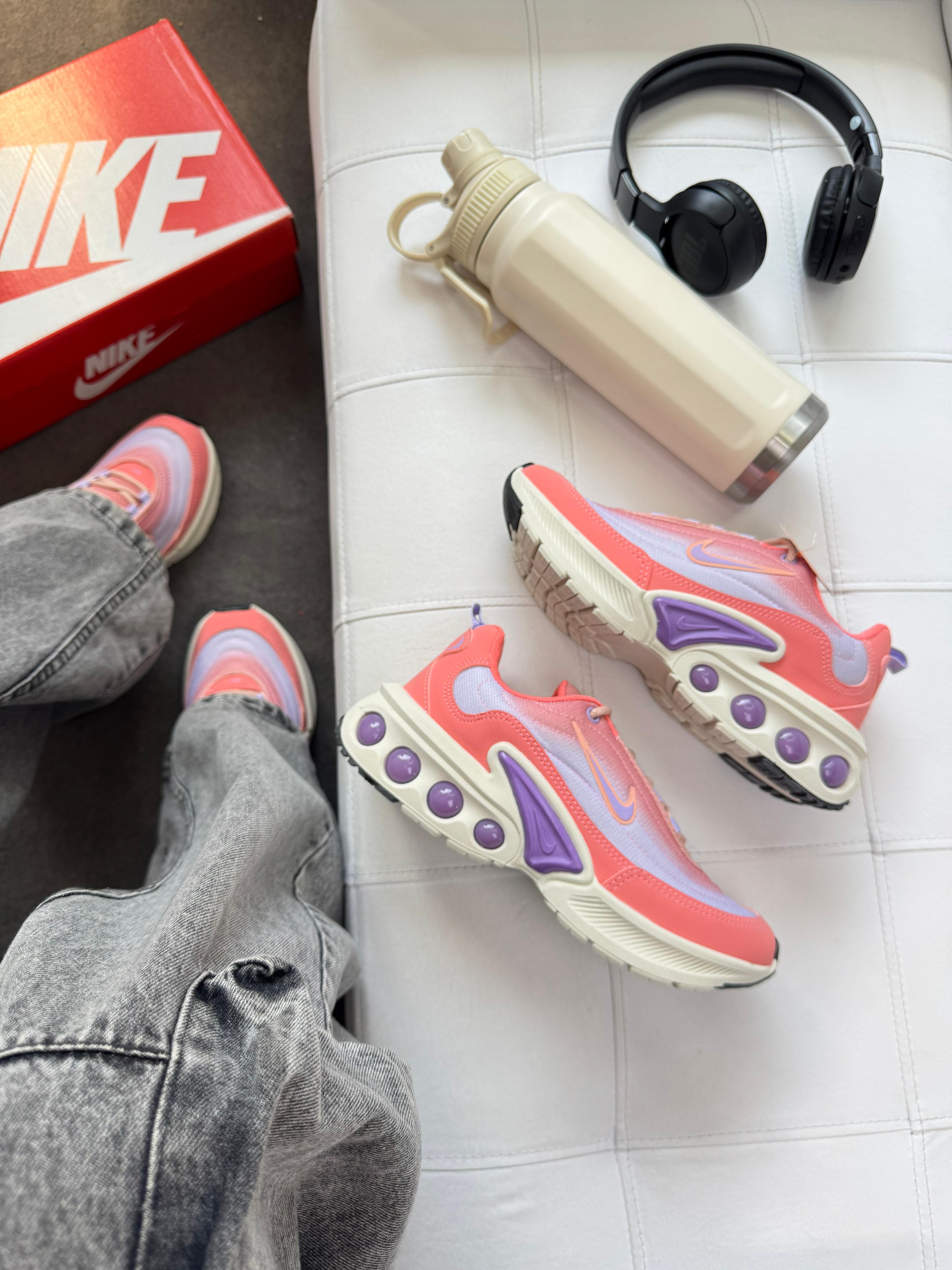 Nike Air Max DN - Salmão/Lilás