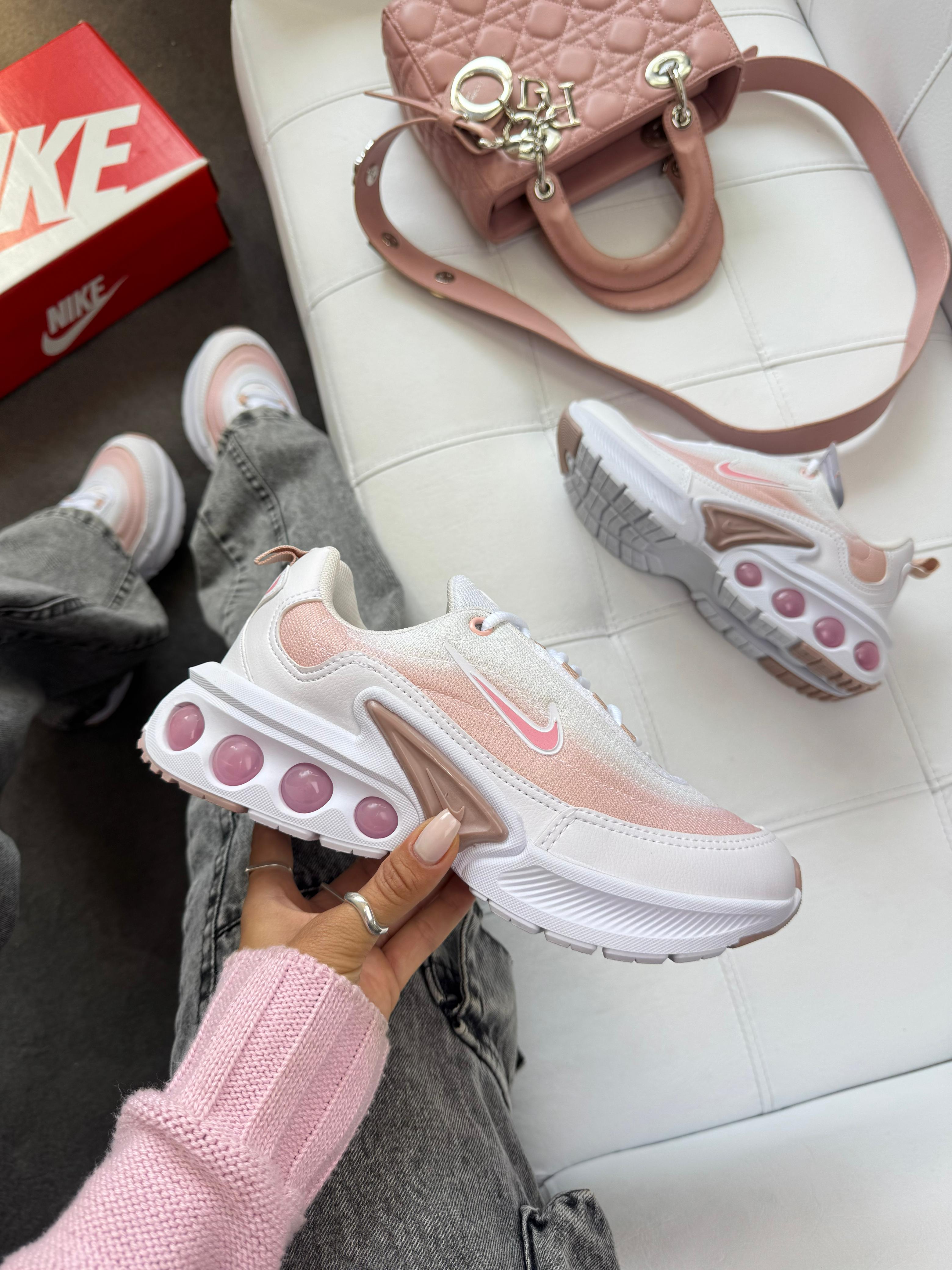 Nike Air Max DN - Branco/Rosa