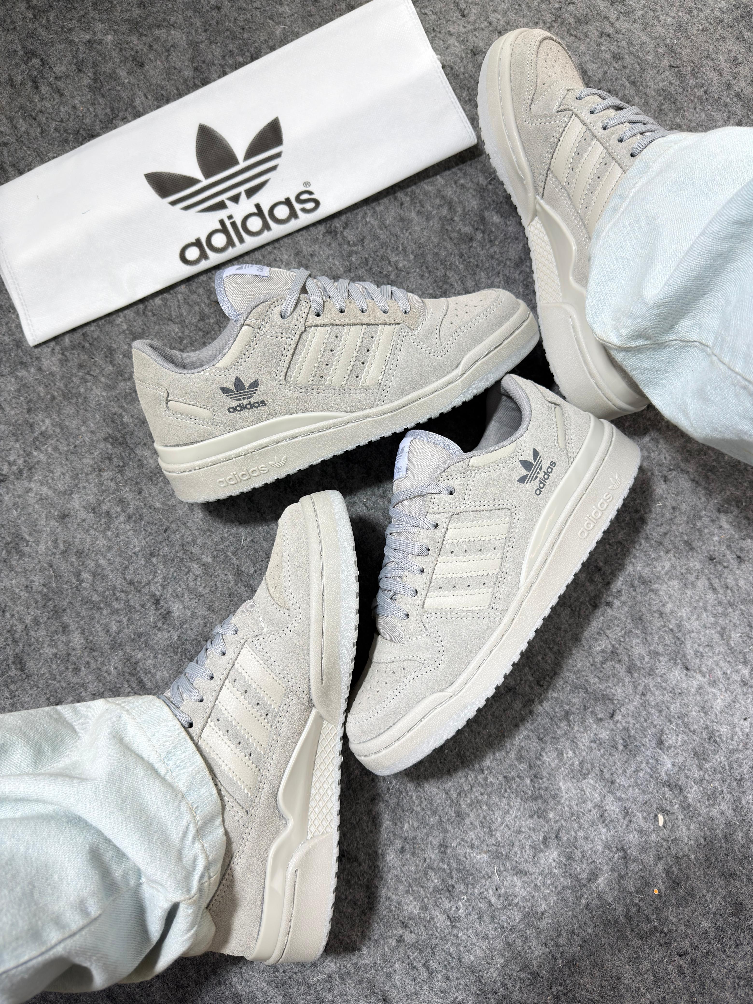 Adidas Fórum Low - Cinza