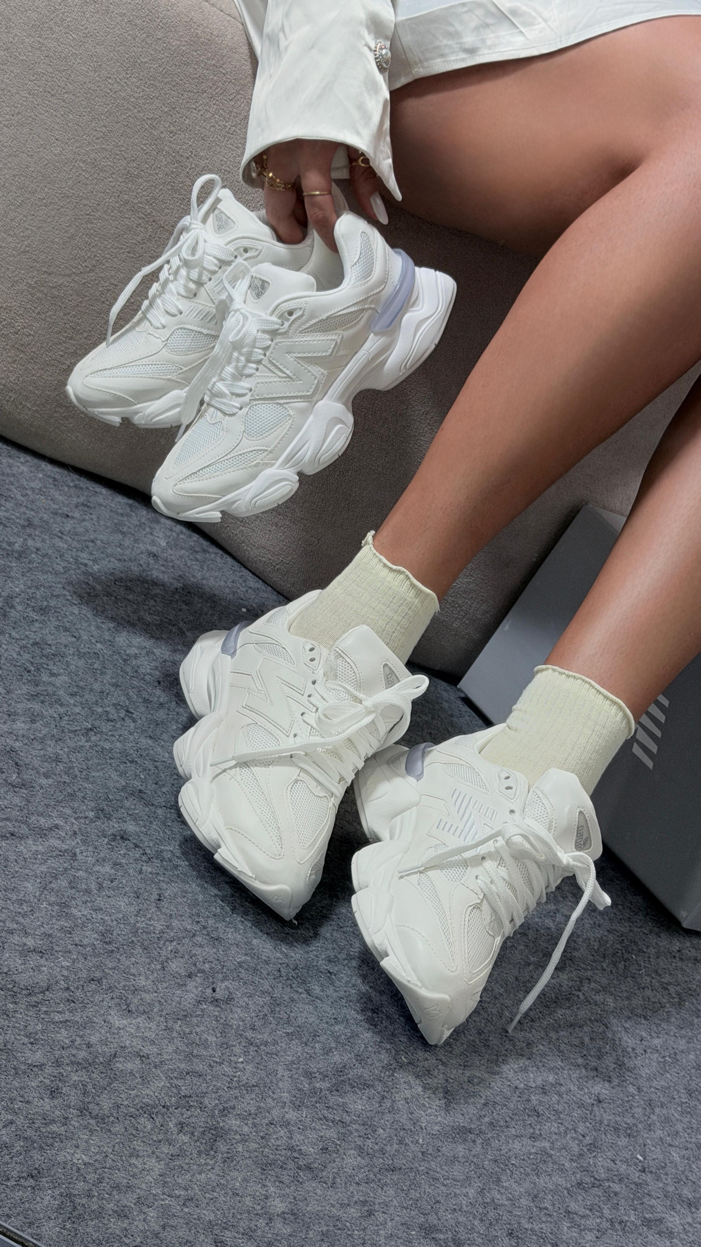 New Balance 9060 - Branco