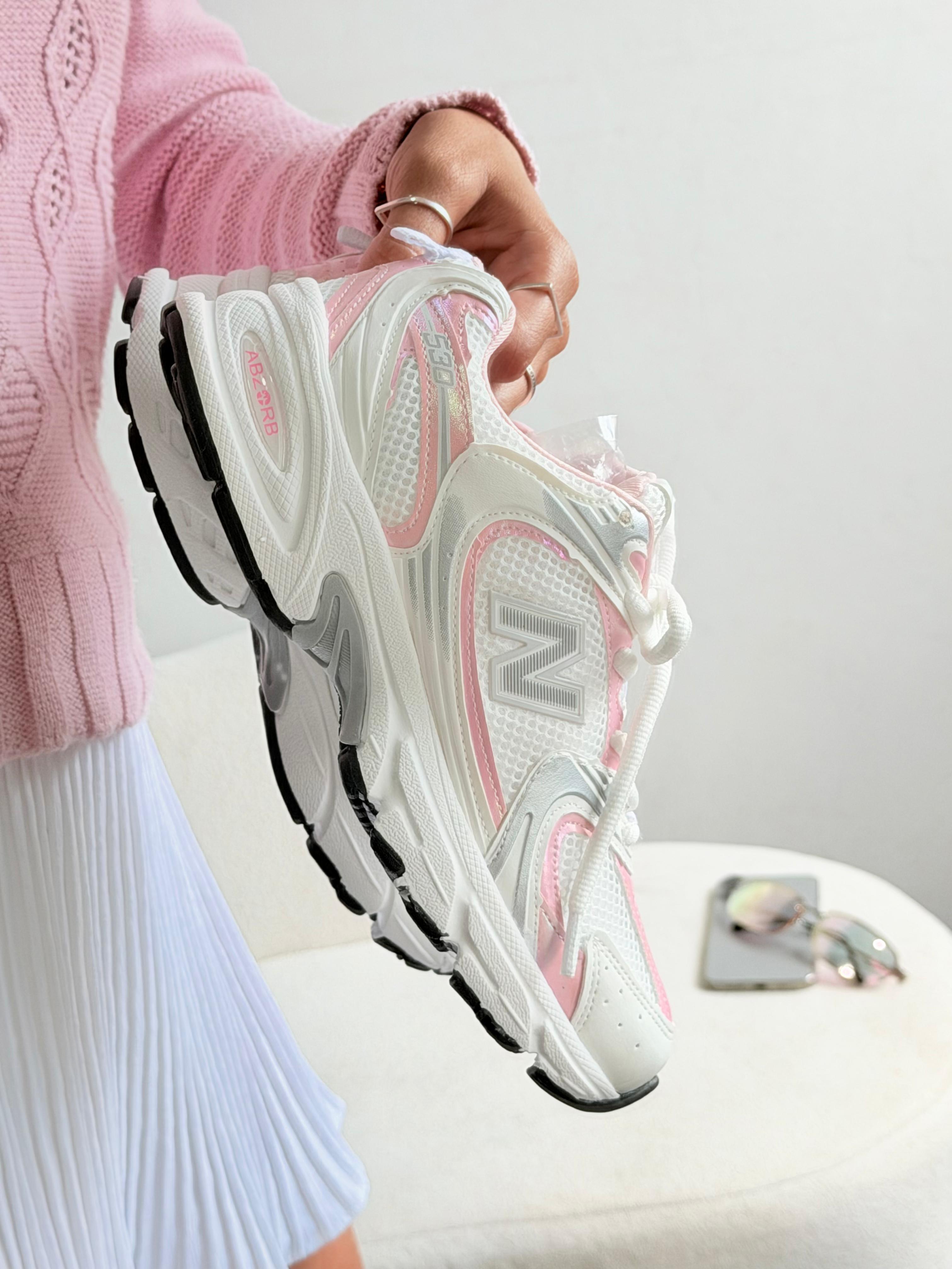 New Balance 530 - Branco/Rosa