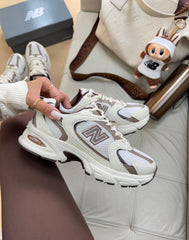 New Balance 530 - Off White/Café