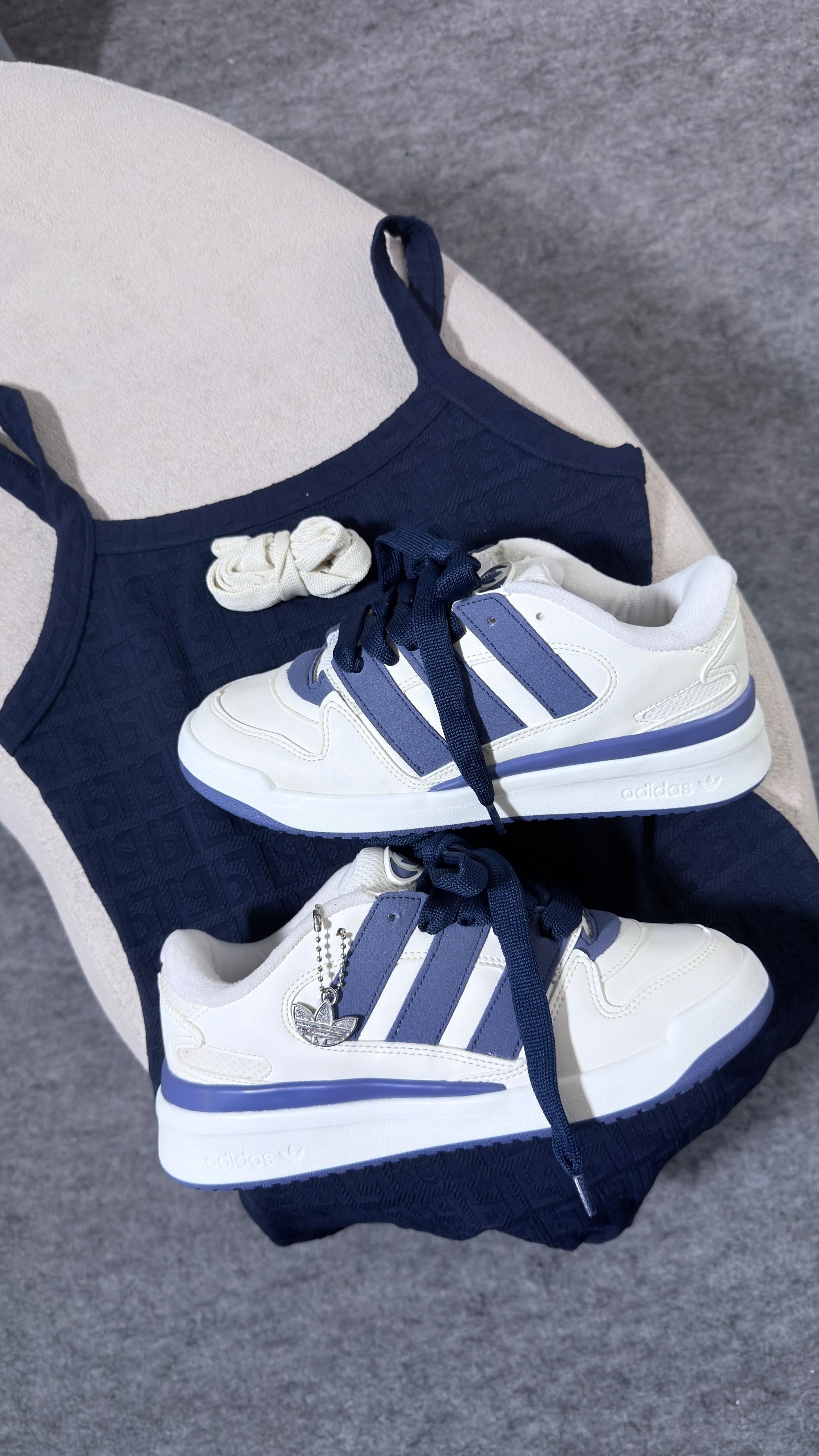 Adidas Fórum II - Off White/Marinho