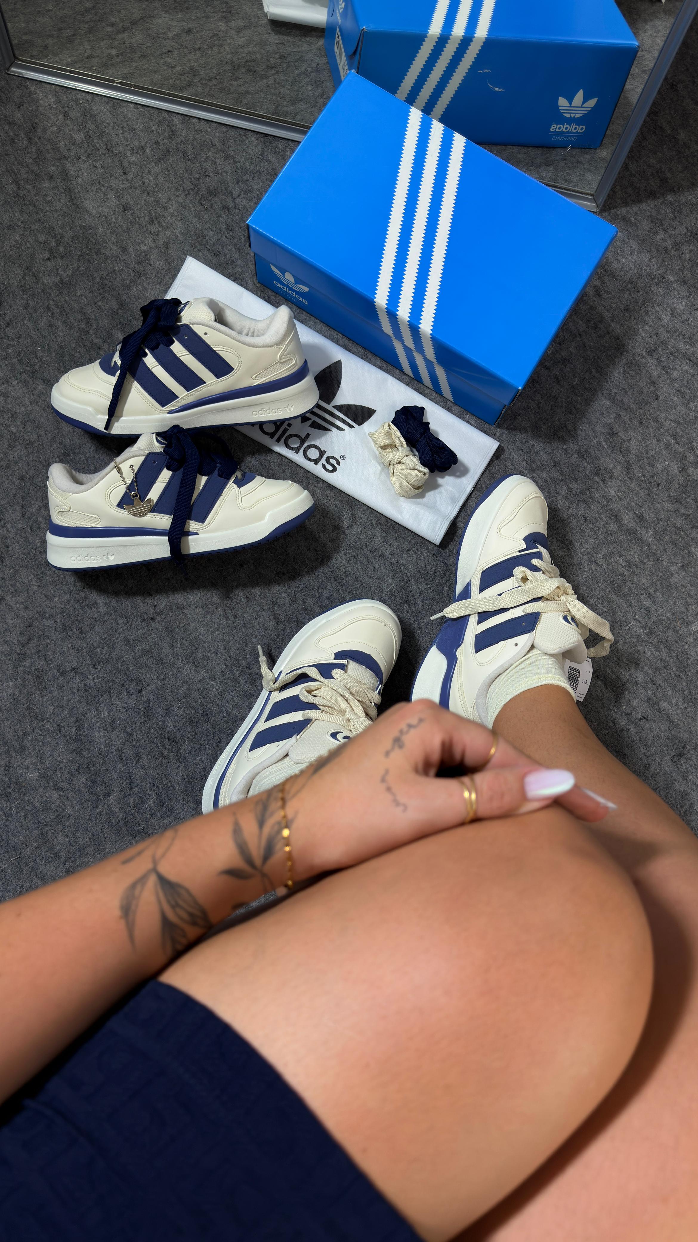 Adidas Fórum II - Off White/Marinho