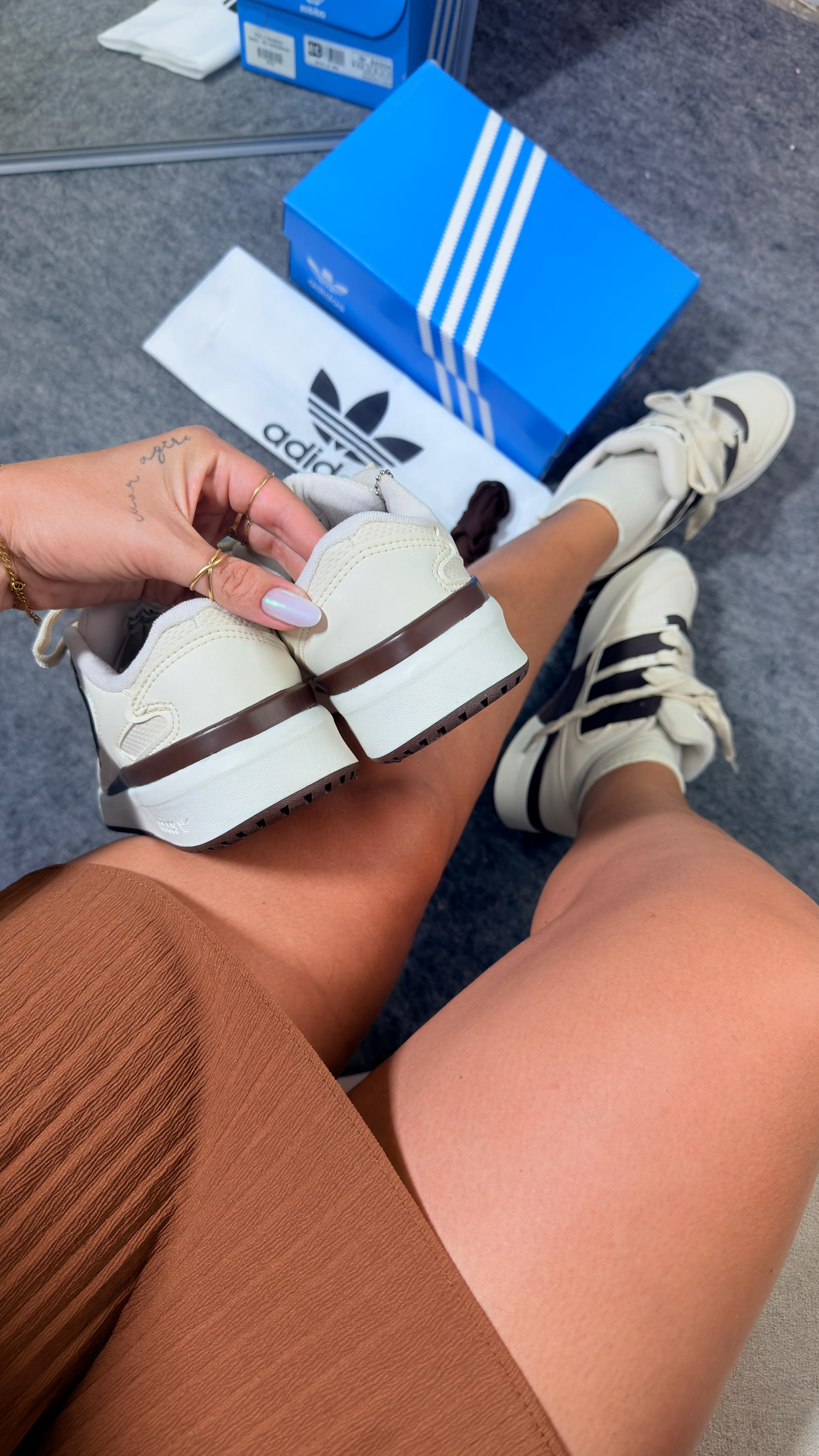 Adidas Fórum II - Off White/Café
