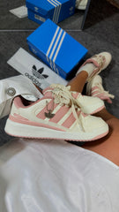 Adidas Fórum II - Off White/Rosê