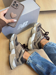 New Balance 9060 - Castor/Café