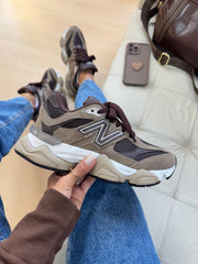 New Balance 9060 - Castor/Café