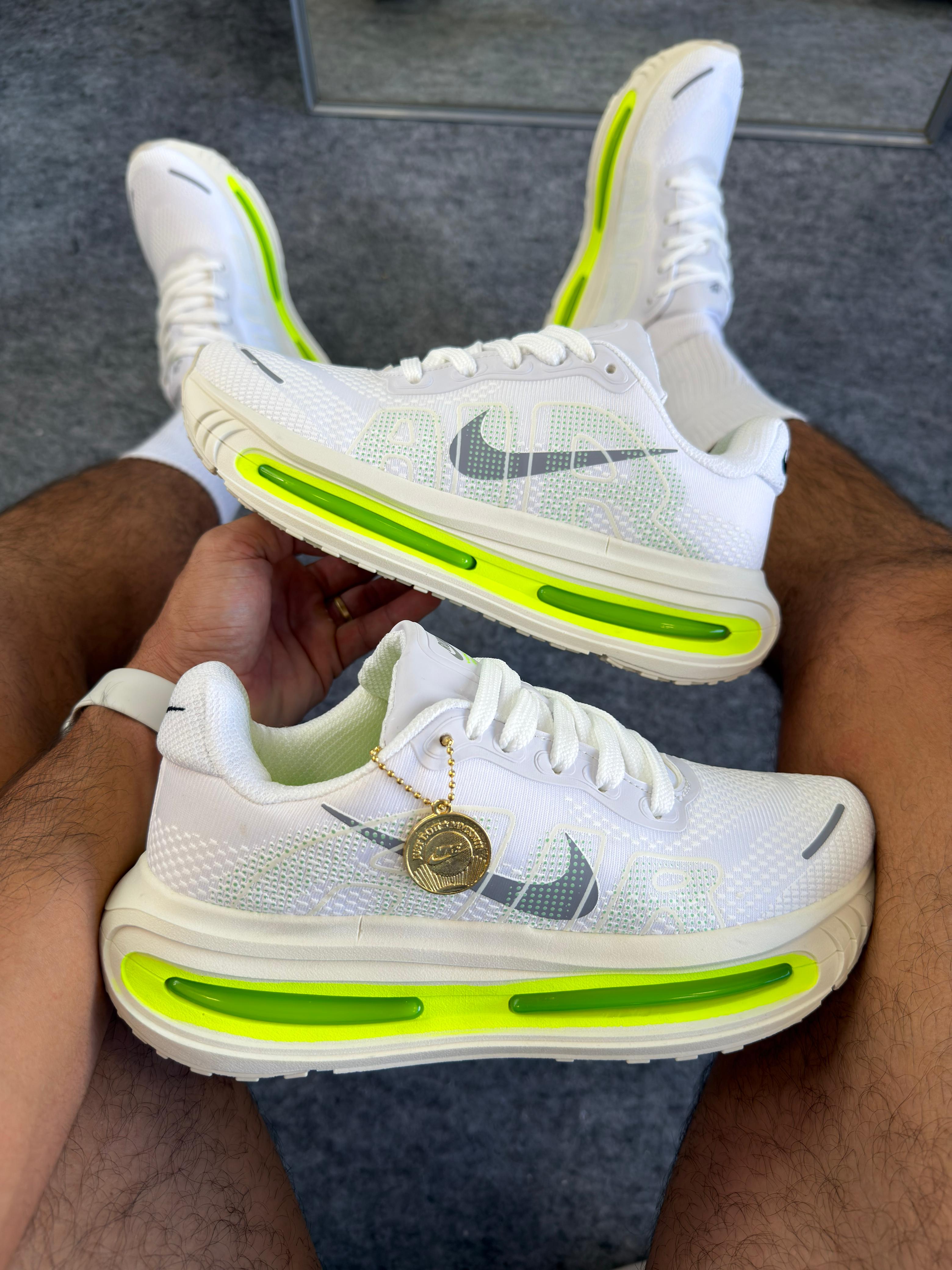 Nike Air Vomero - Branco/Limão