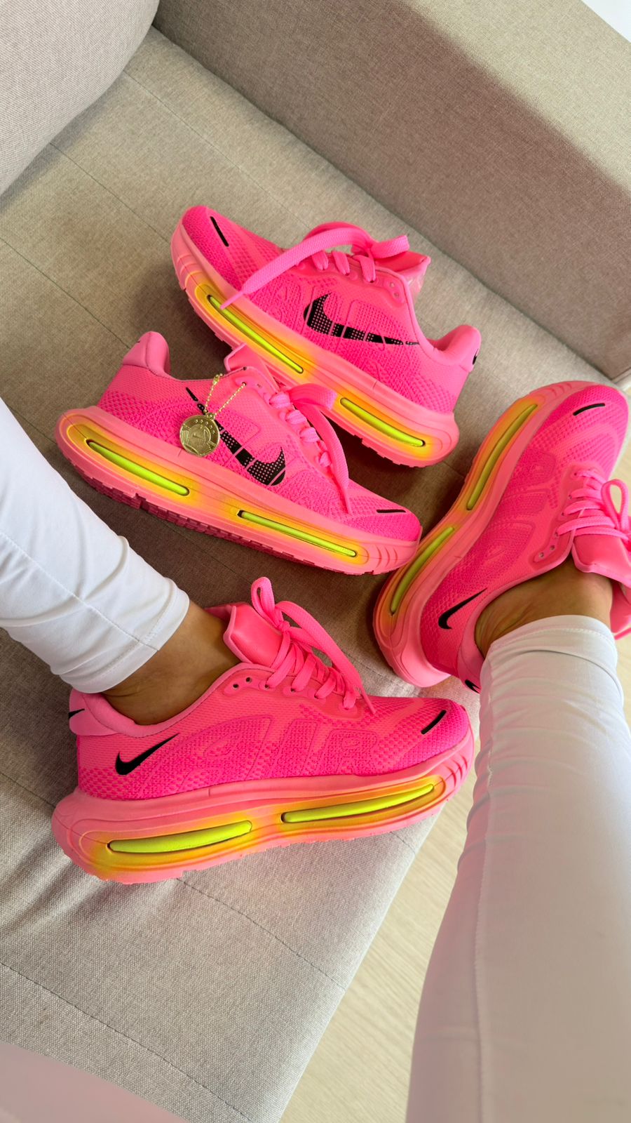 Nike Air Vomero - Pink/Limão