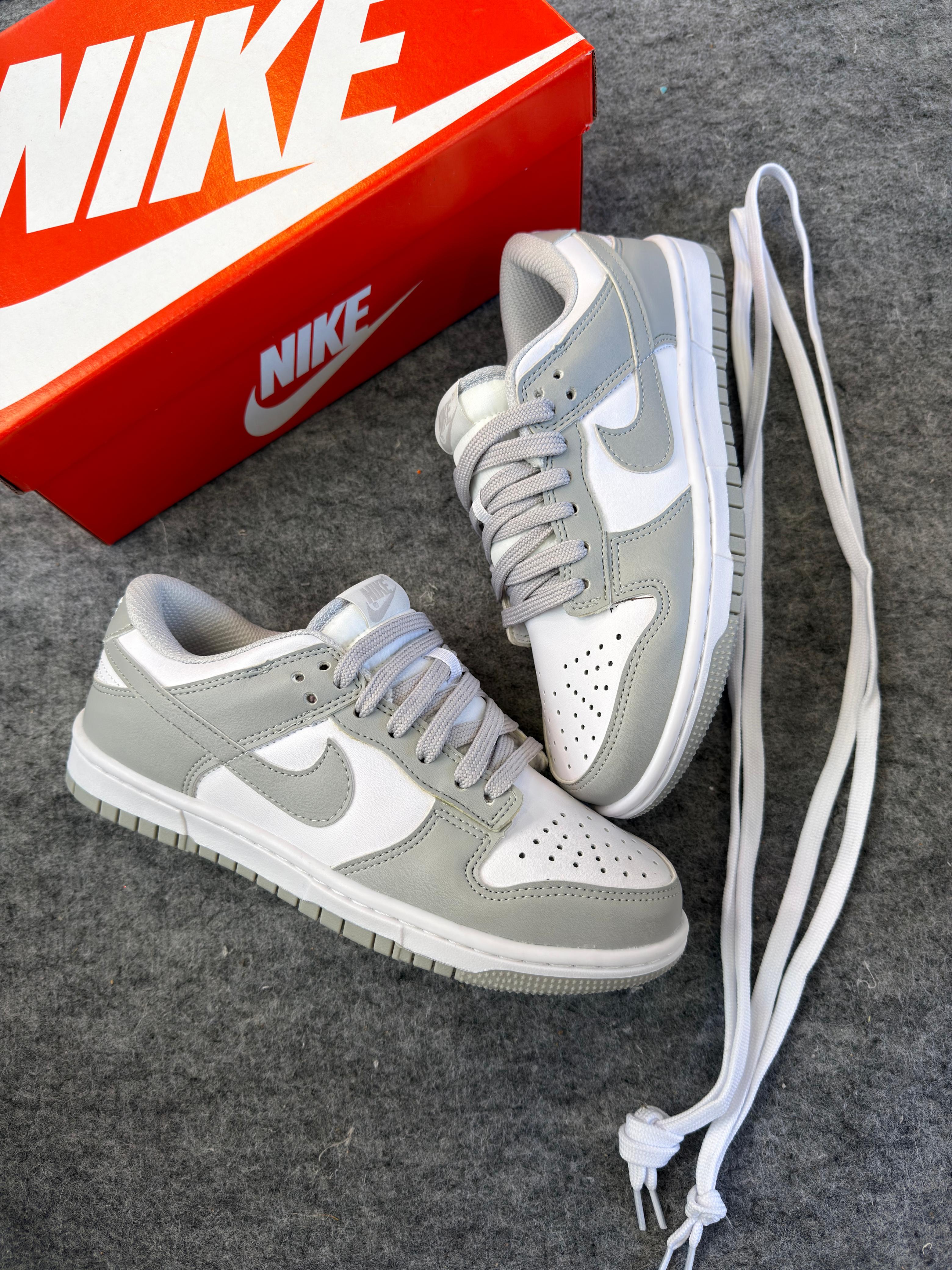 Nike SB Dunk Low - Cinza