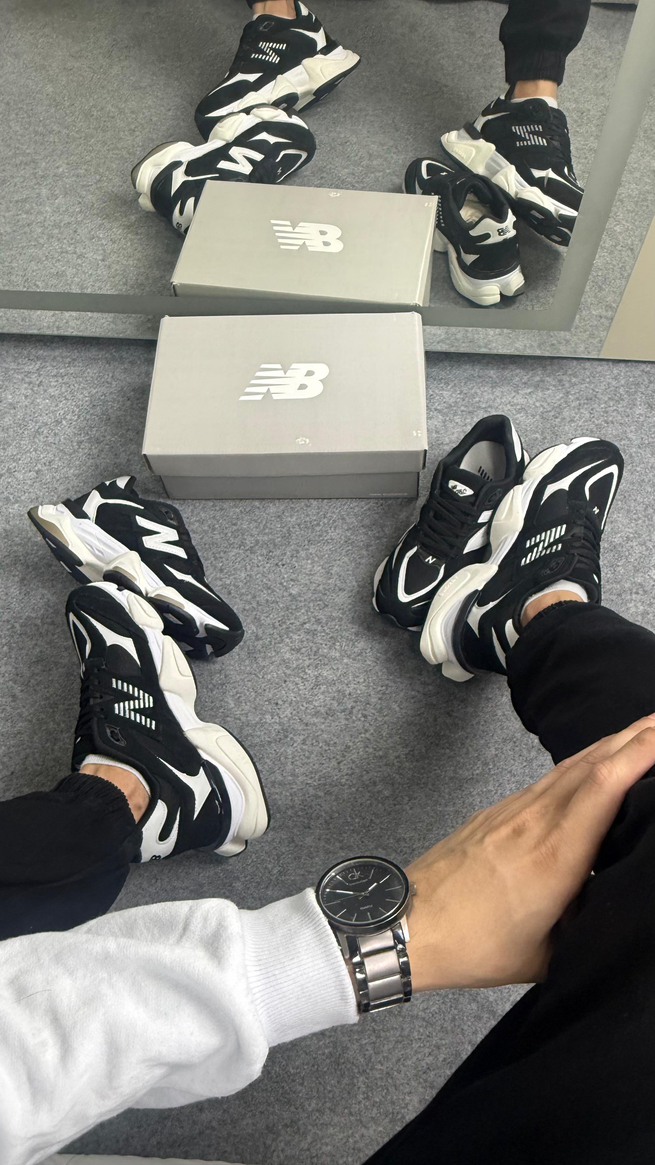 New Balance 9060 - Preto/Branco