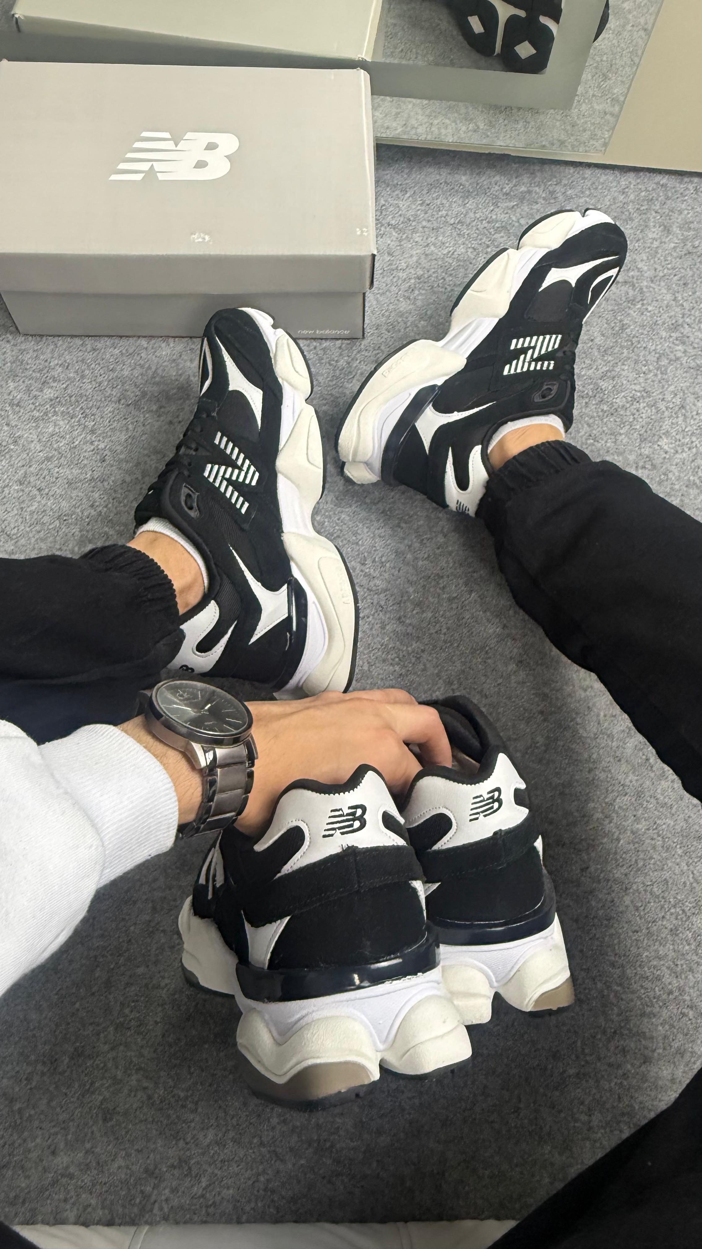 New Balance 9060 - Preto/Branco