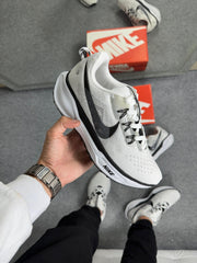 Nike Pegasus Trail 5 - Branco/Preto