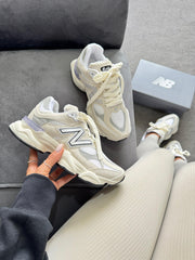 New Balance 9060 - Off White/Branco