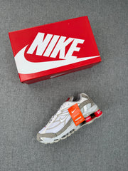 Nike R4 Supreme - Branco/Gelo