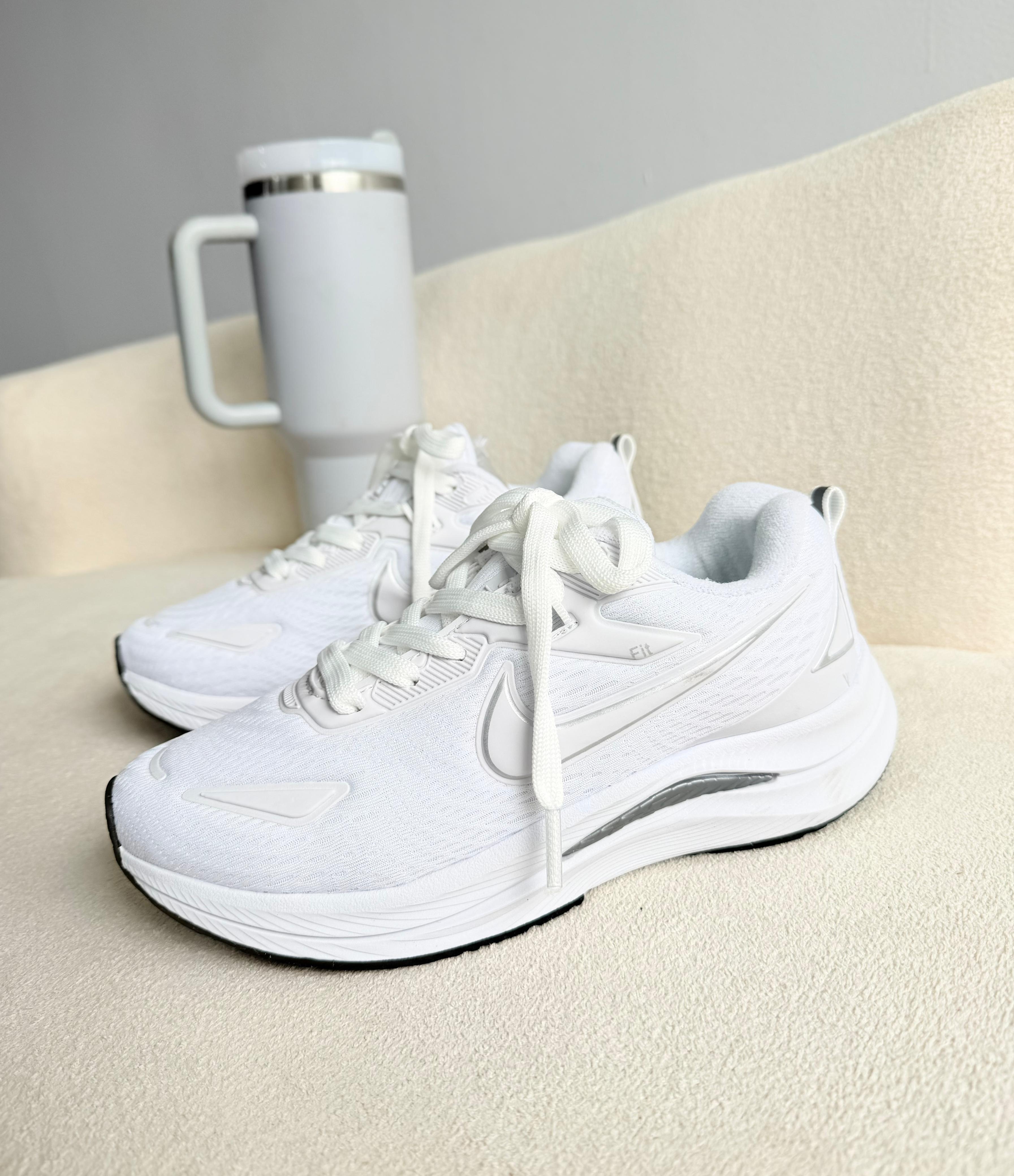 Nike Running EST 1972 - Branco/Prata