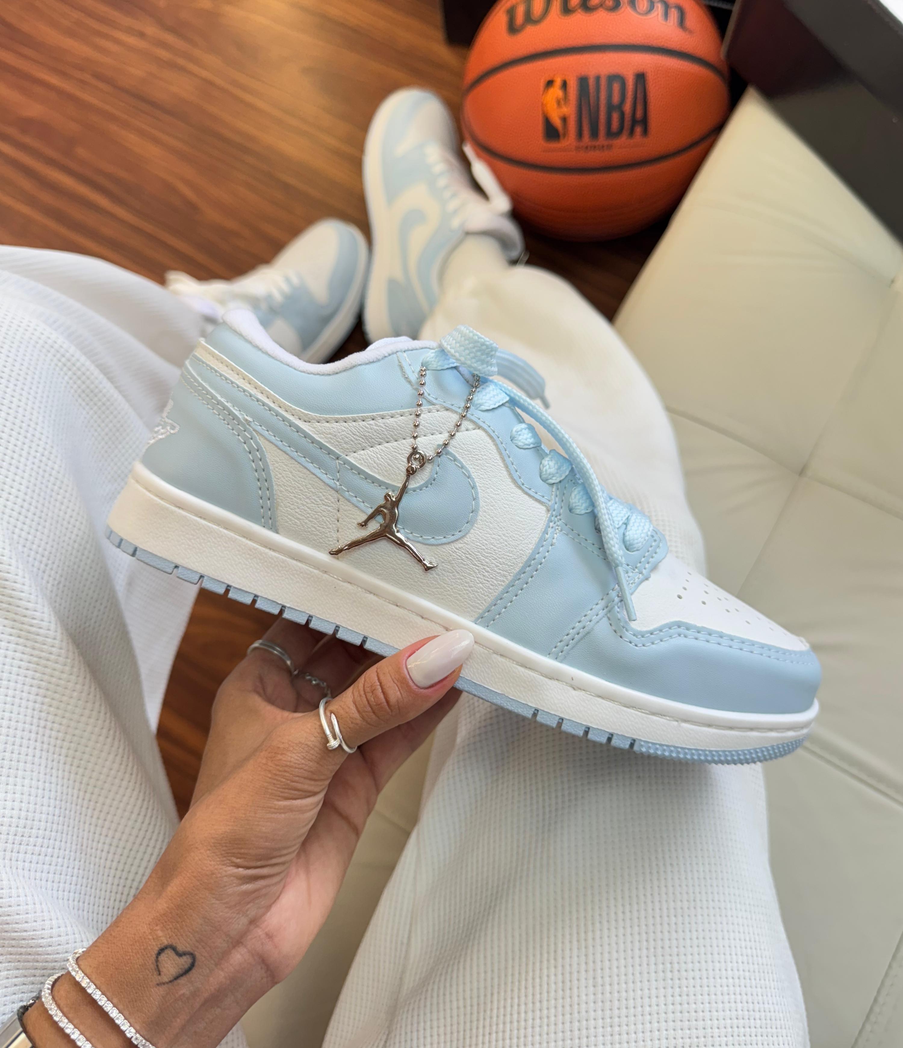Nike Air Jordan Low -