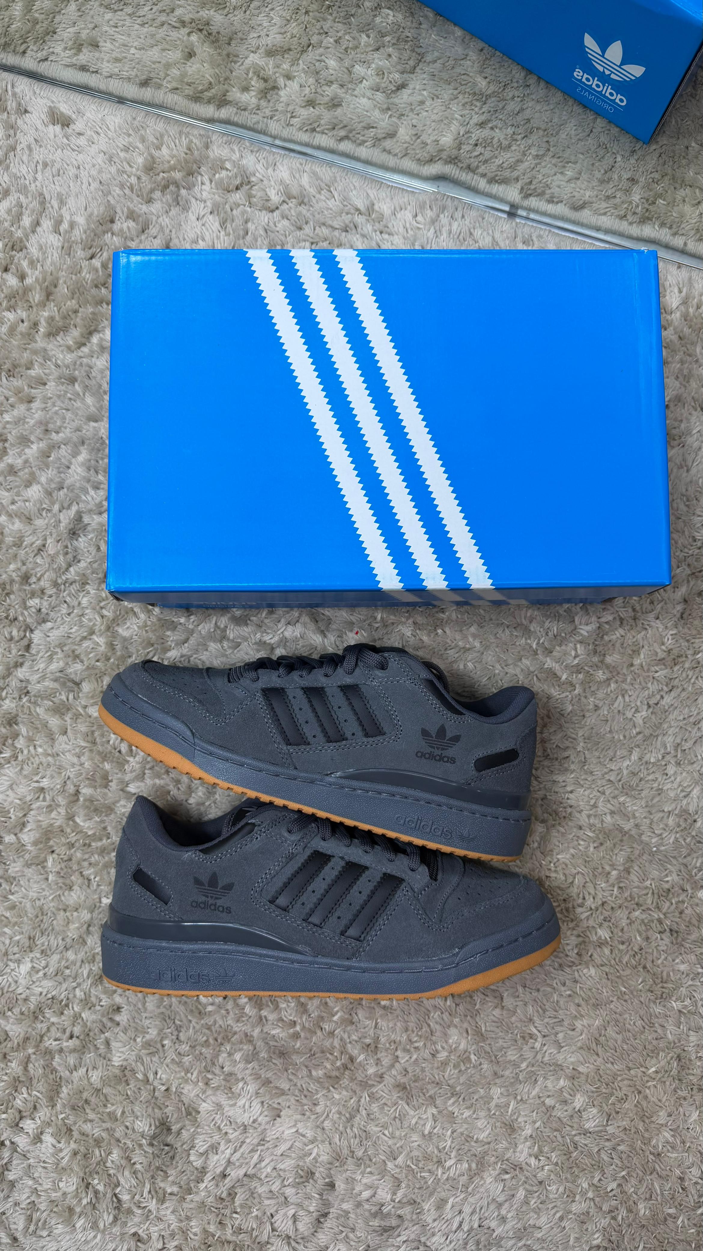 Adidas Fórum Low - Grafite