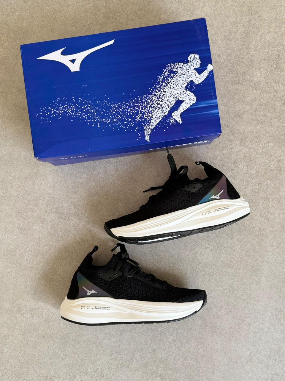 Mizuno Neo Vista 2 - Preto/Branco