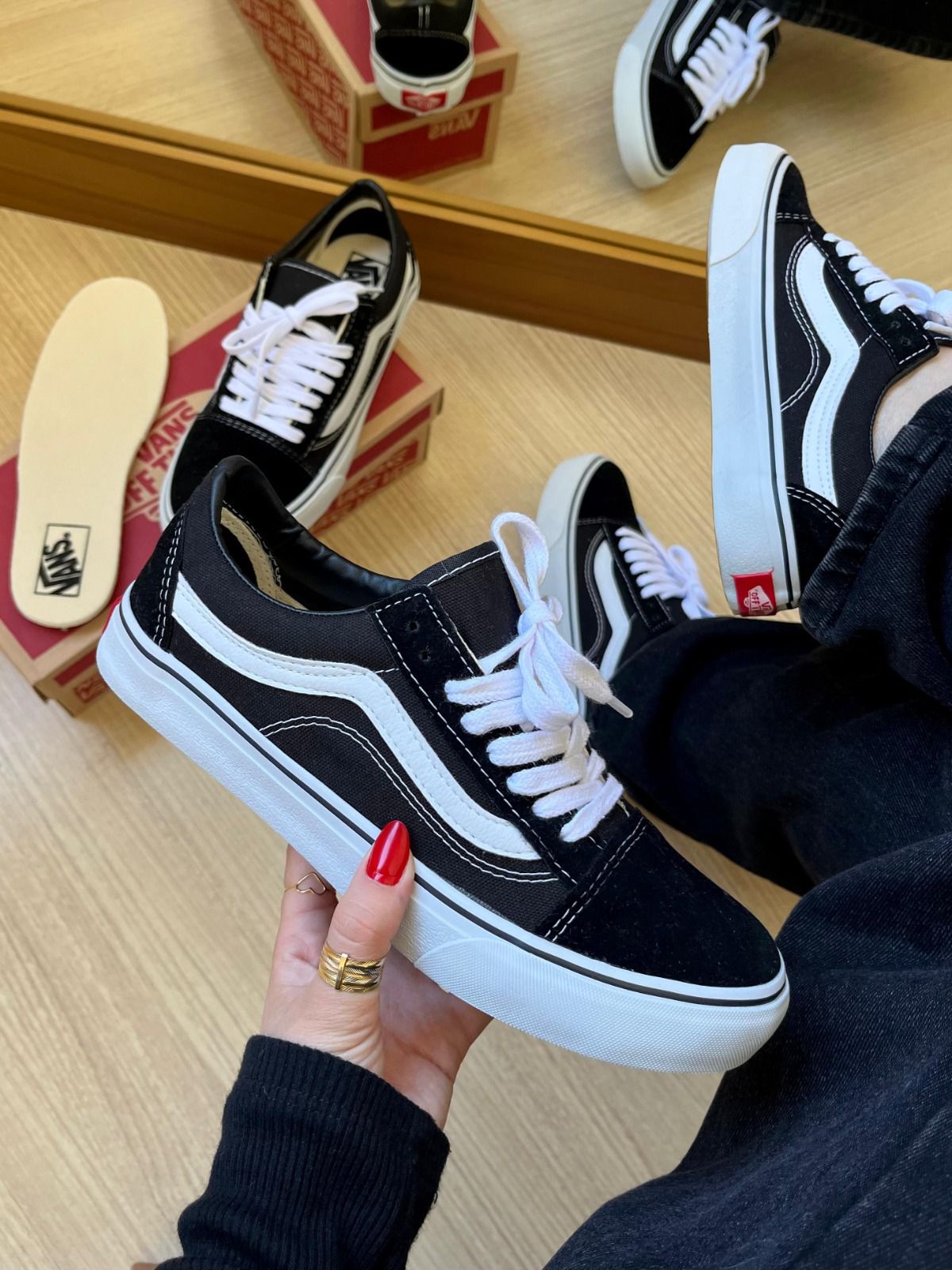 Vans Old Skool - Preto/Branco